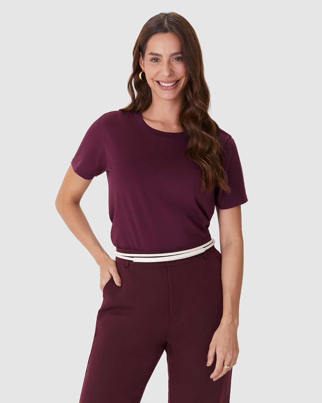 Blusa Básica Feminina Decote Redondo Com Pesponto Em Algodão
