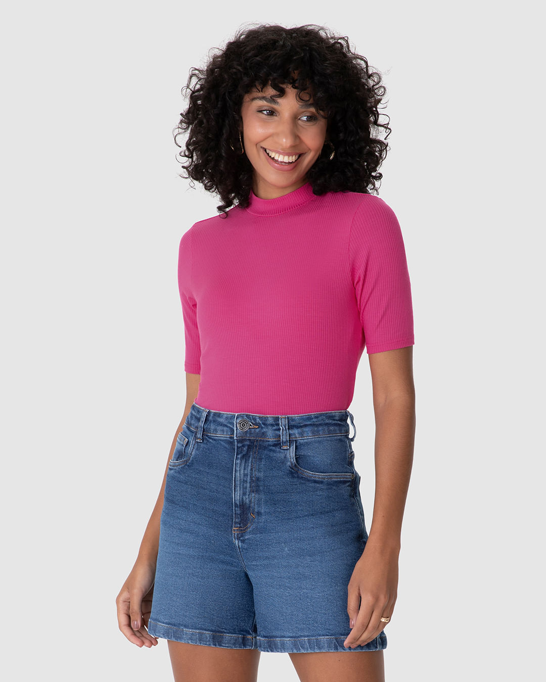 Blusa Básica Feminina Gola Alta Em Canelado De Viscose