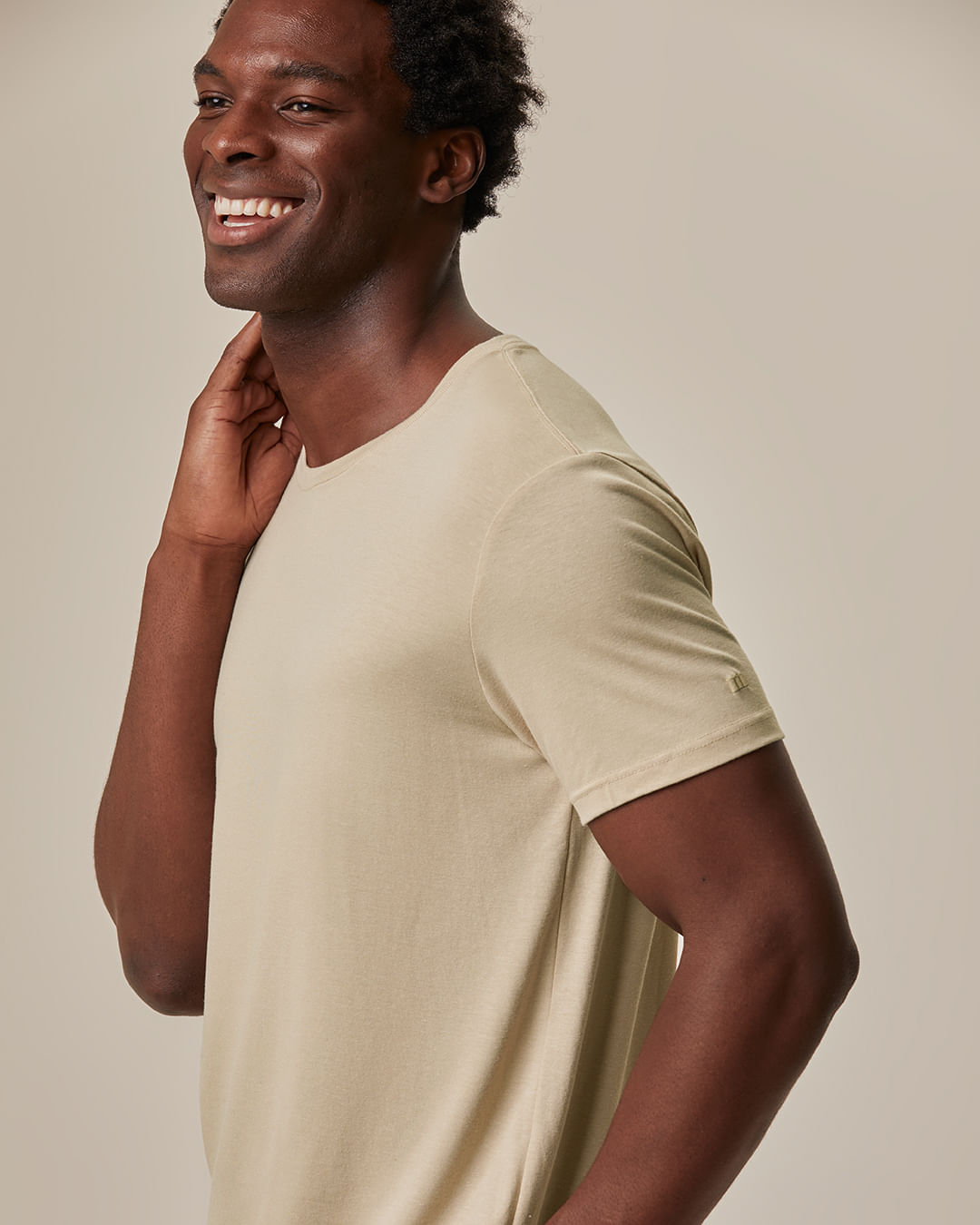 Camiseta Movimento Masculina Slim Em Malha Anti Odor