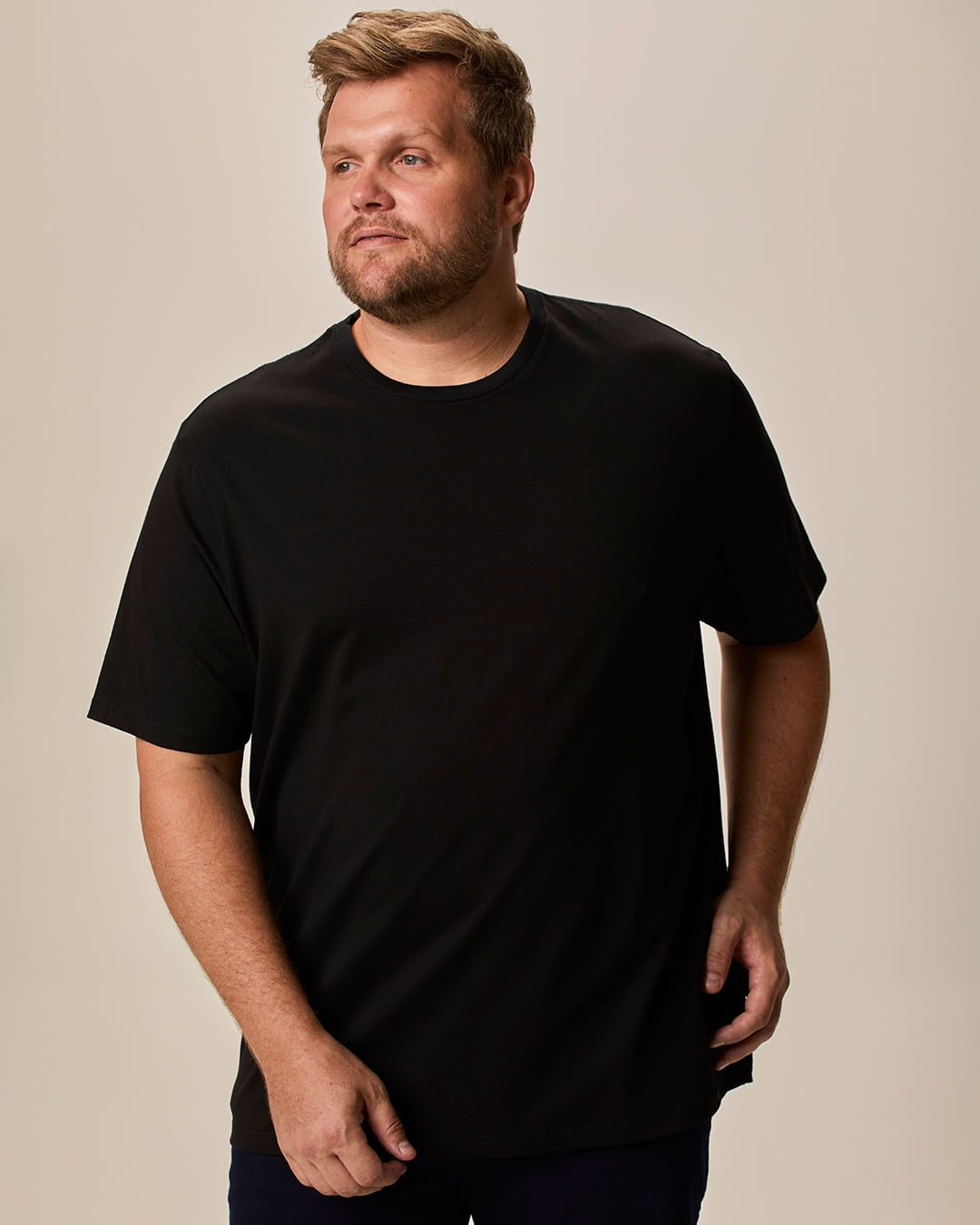 Camiseta Básica Masculina Plus Size Manga Curta Em Malha Algodão