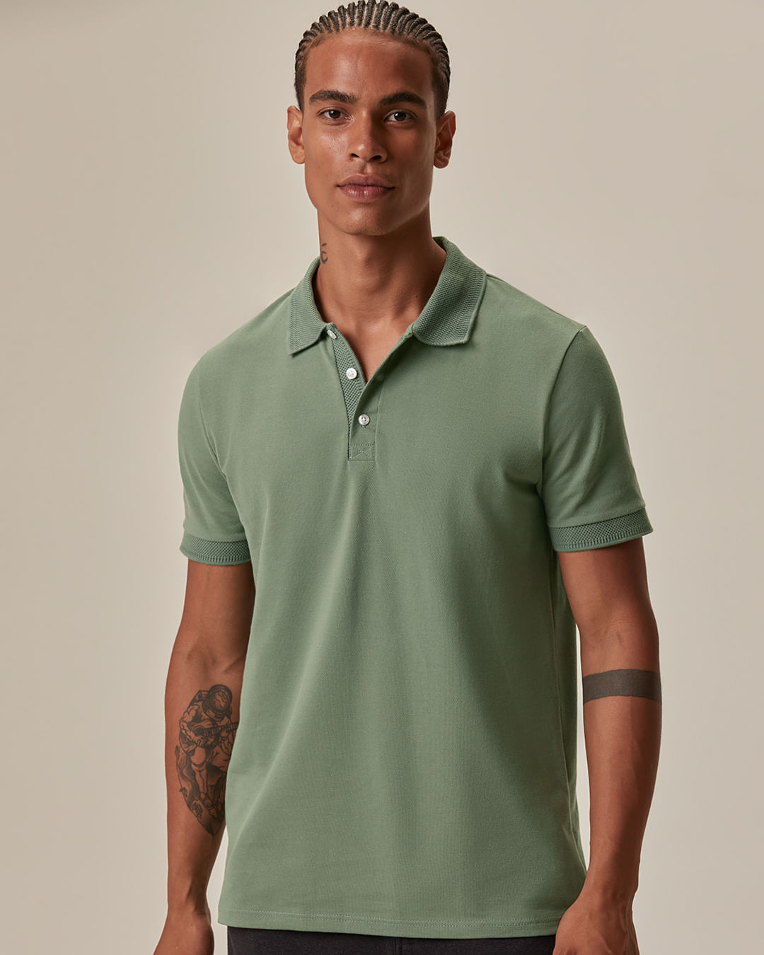Camisa Polo Masculina Slim Peitilho E Manga Curta Em Piquet Premium