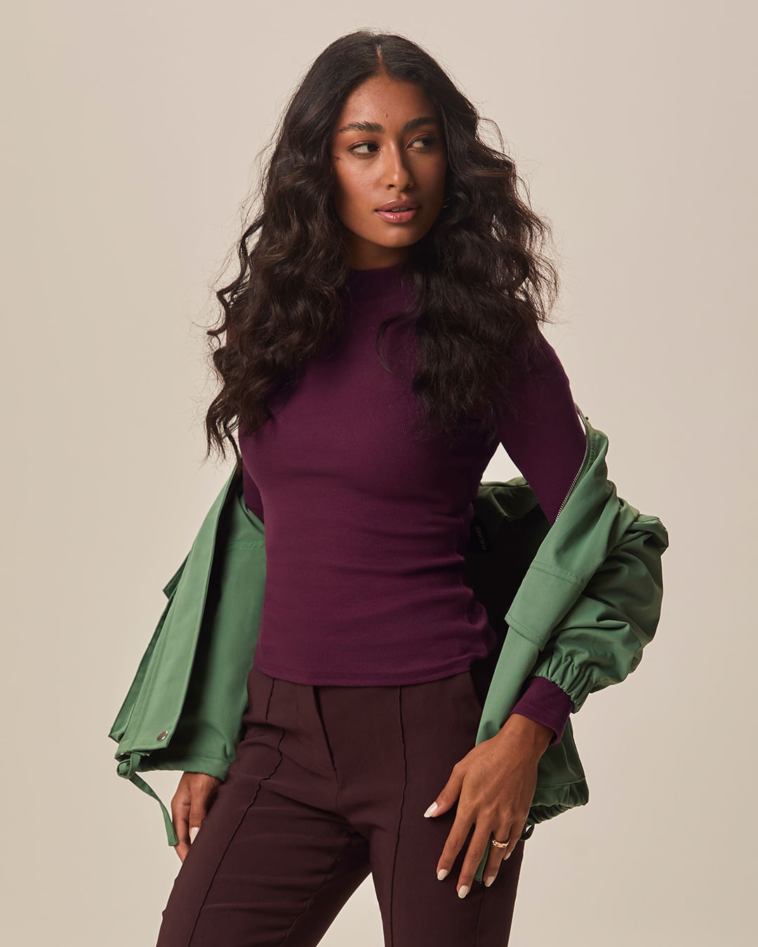 Blusa Básica Feminina Gola Alta Manga Longa Em Ribana