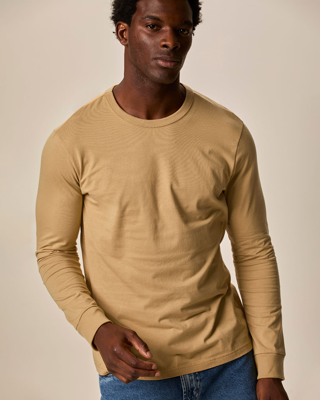 Camiseta Básica Masculina Punho Aplicado Em Algodão - Amarelo - M