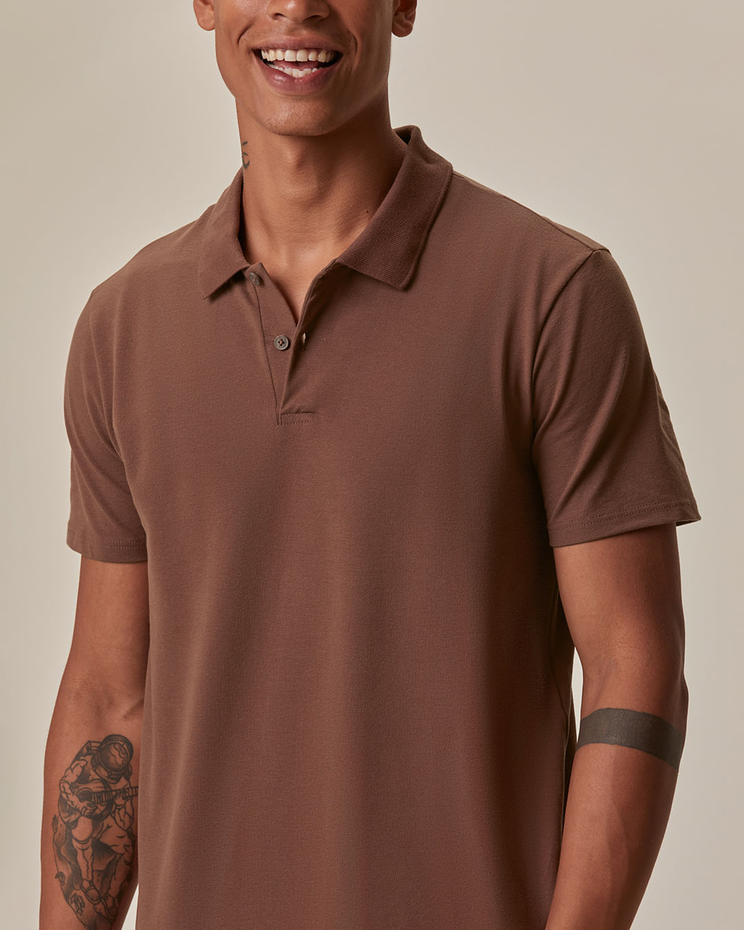 Camisa Polo Básica Masculina Gola Retilínea Em Piquet Stretch - Marrom - XGG