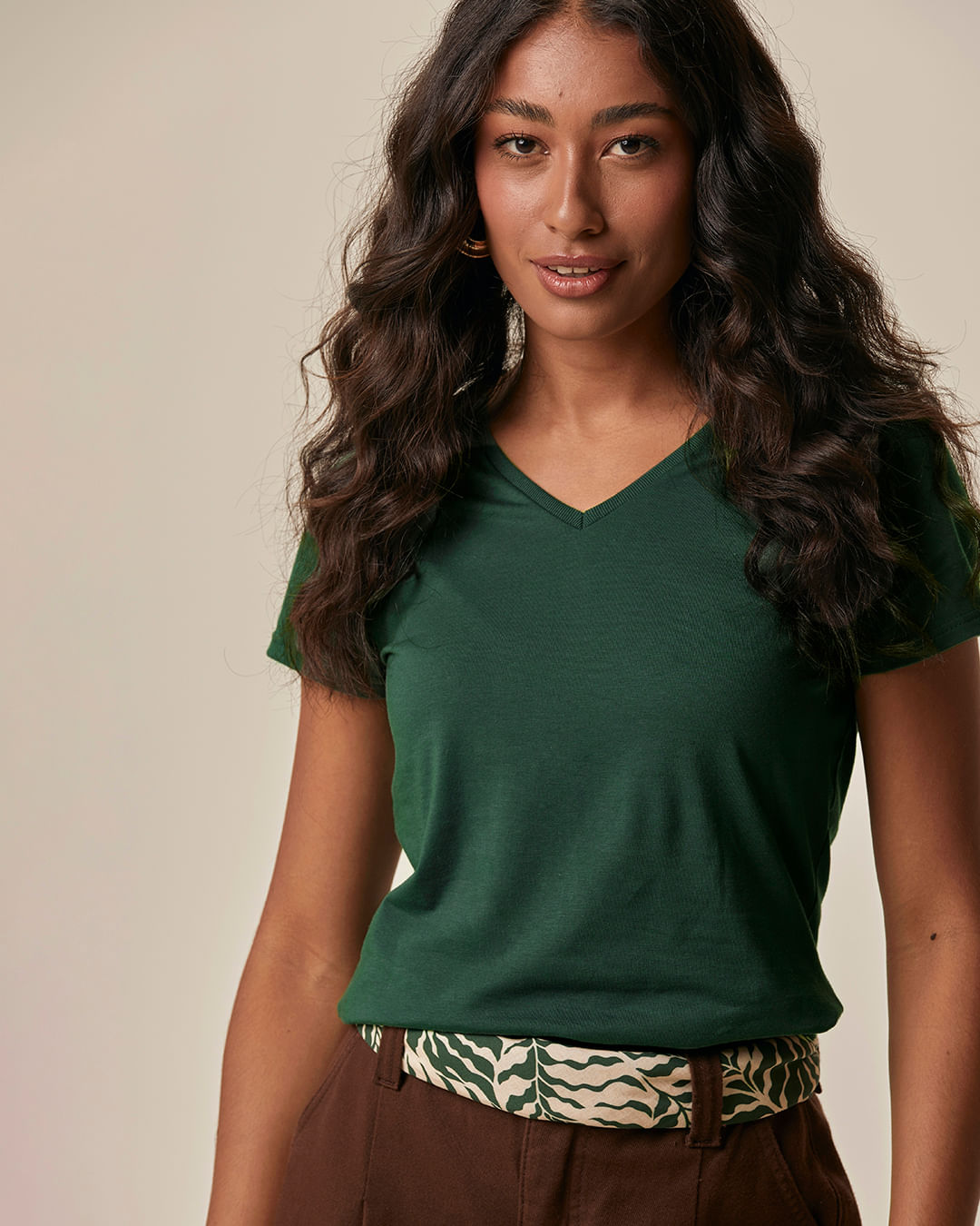Blusa Básica Feminina Decote V Em Algodão