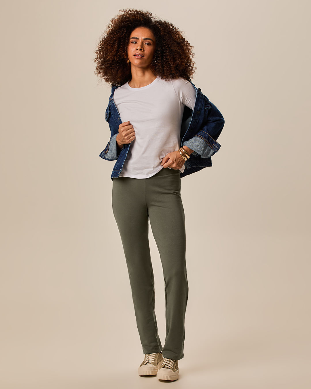 Calça Básica Feminina Cós Elástico Em Moletom Stretch Flanelado