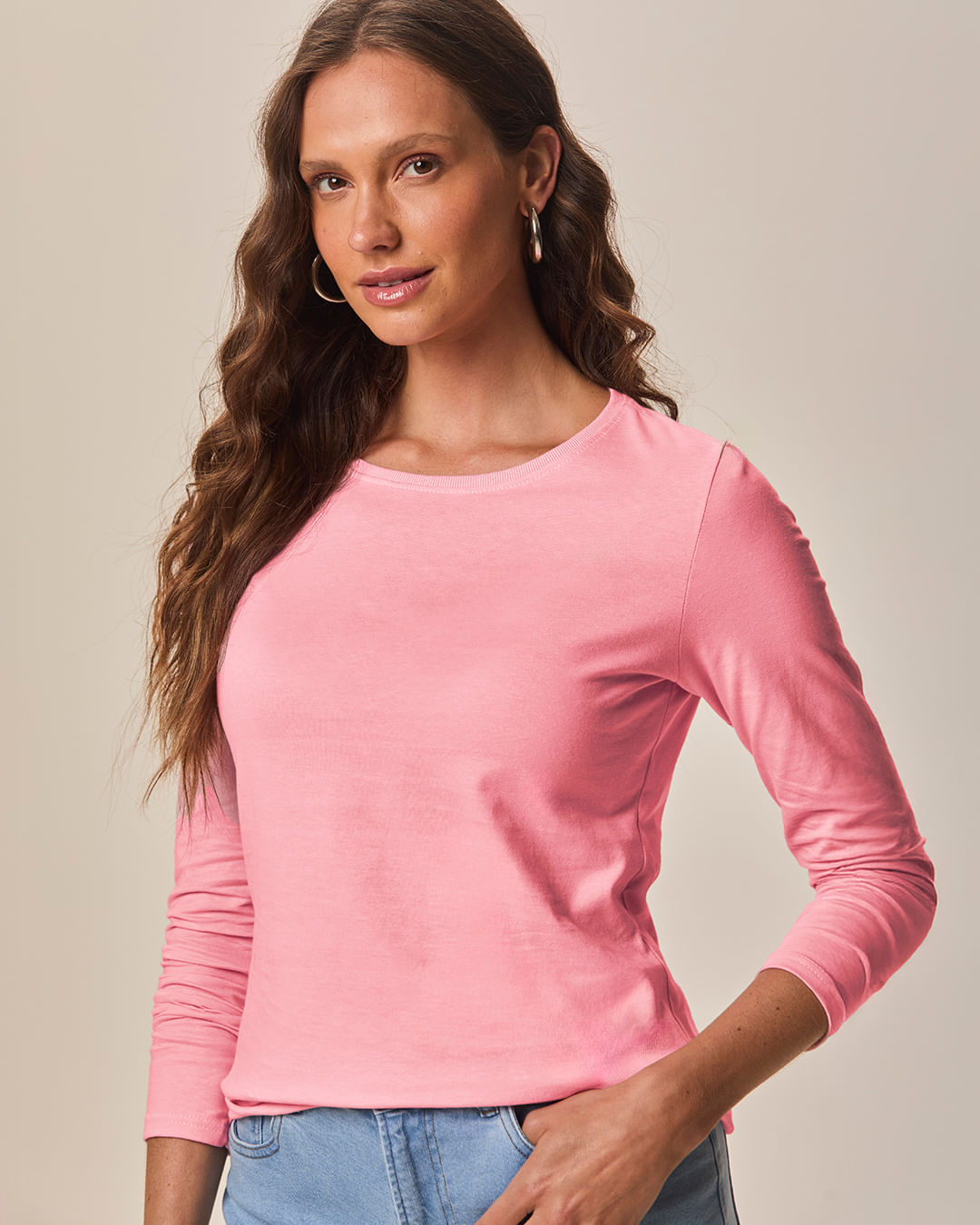 Blusa Básica Feminina Decote Redondo Manga Longa Em Algodão
