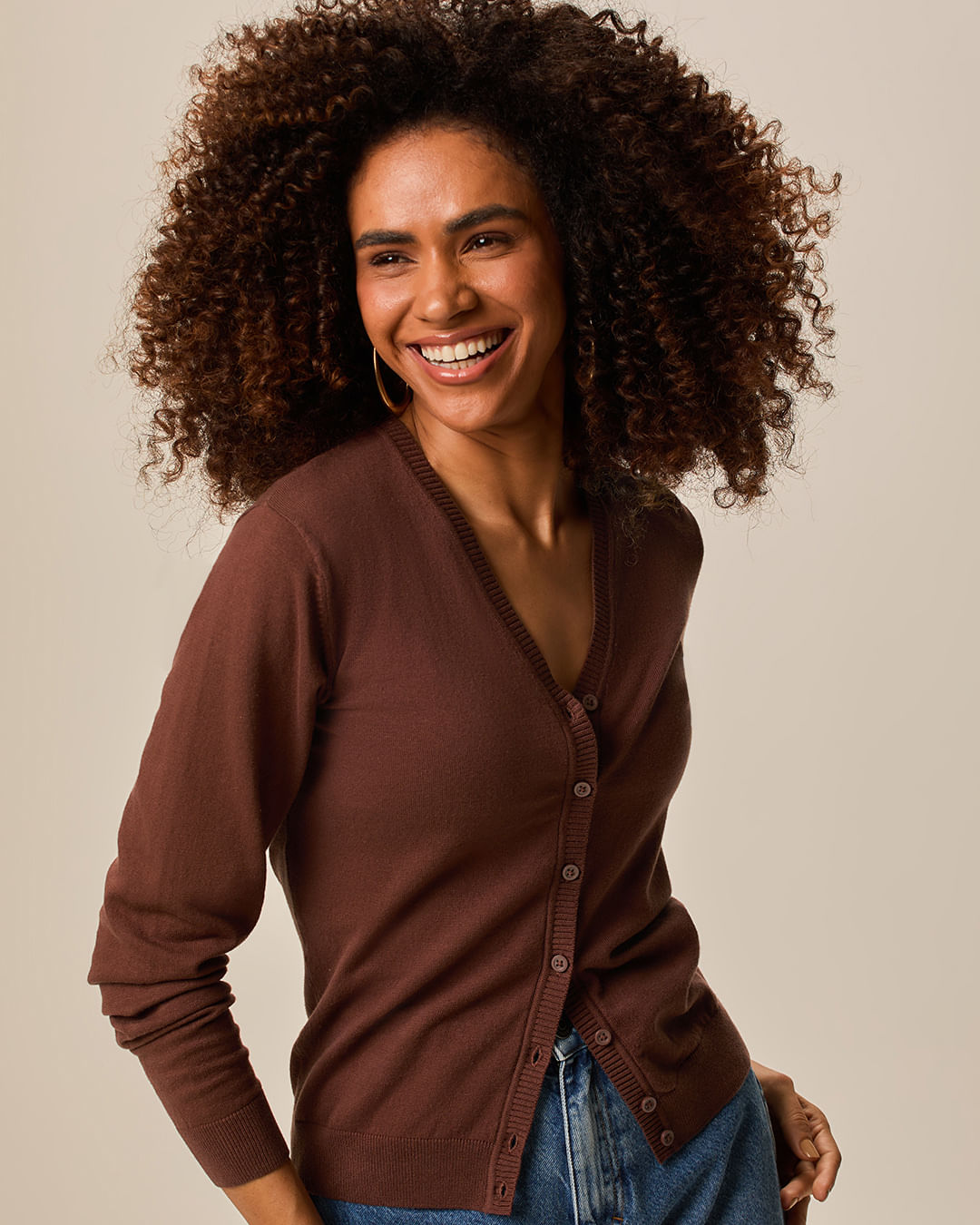 Cardigan Básico Feminino Decote V Em Tricô