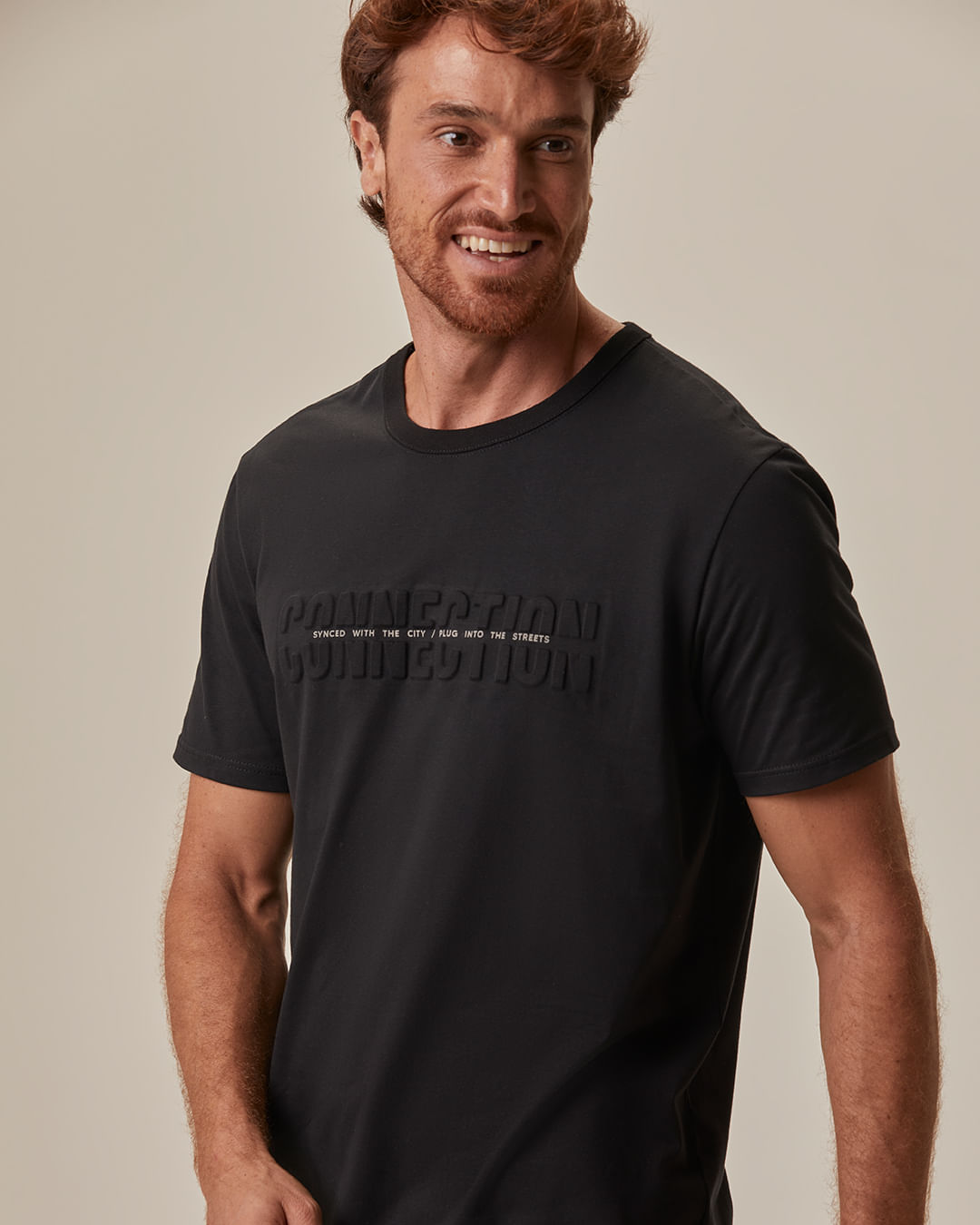 Camiseta Masculina Slim Manga Curta Estampa Connection Alto-Relevo Em Algodão