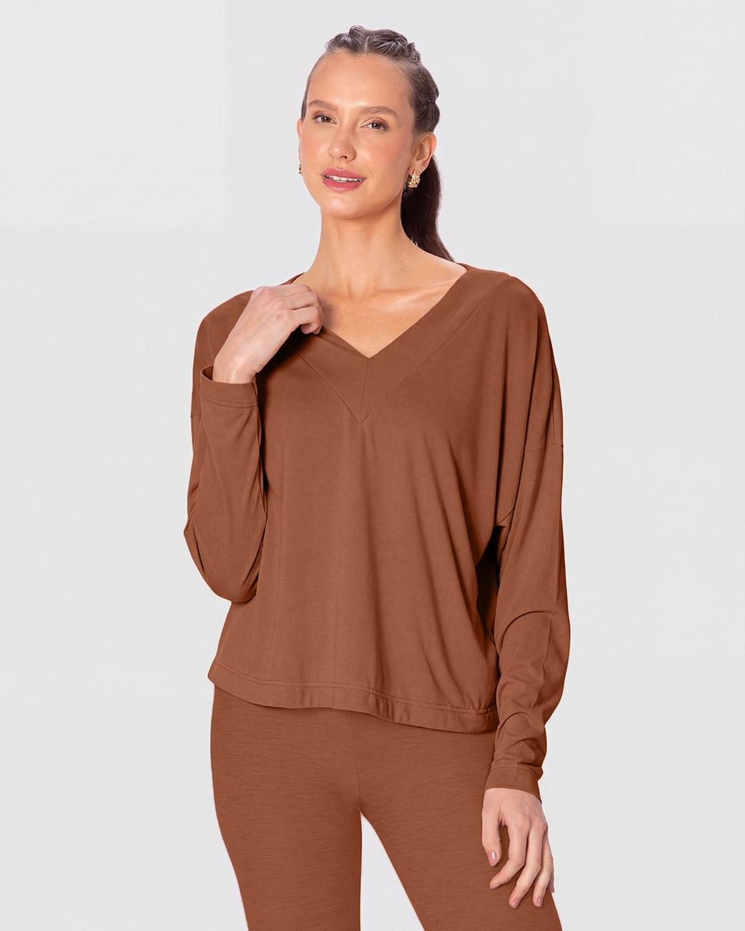 Blusa Esportiva Feminina Box Decote V Manga Longa Malha Dry e Proteção UV Malwee Active