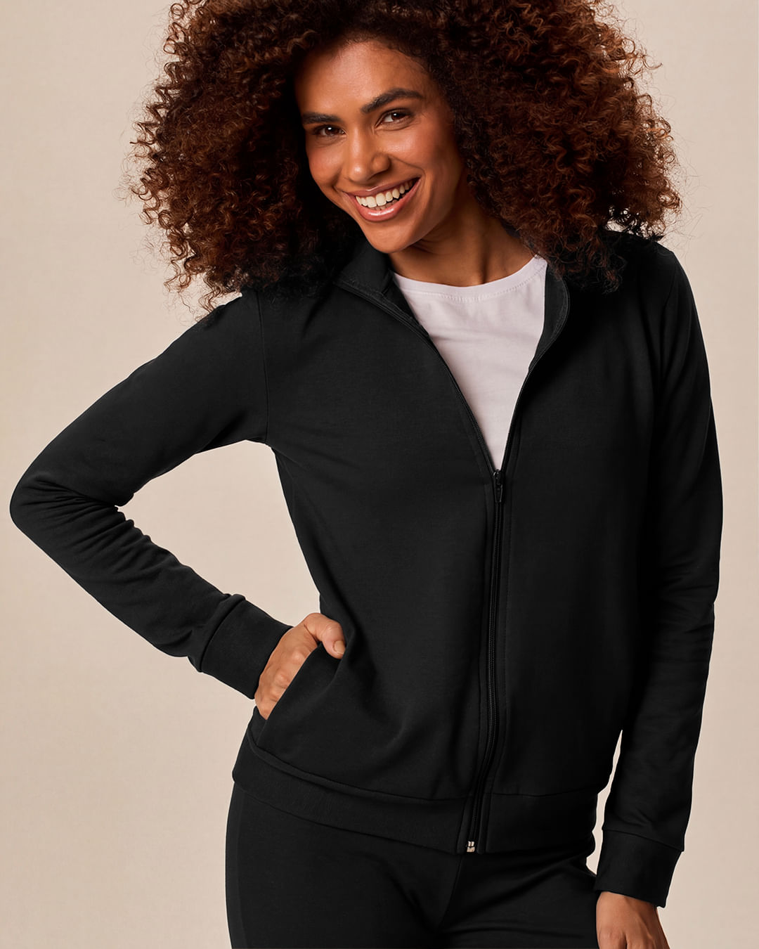 Conjunto Feminino Jaqueta Gola Alta Em Moletom Stretch Flanelado