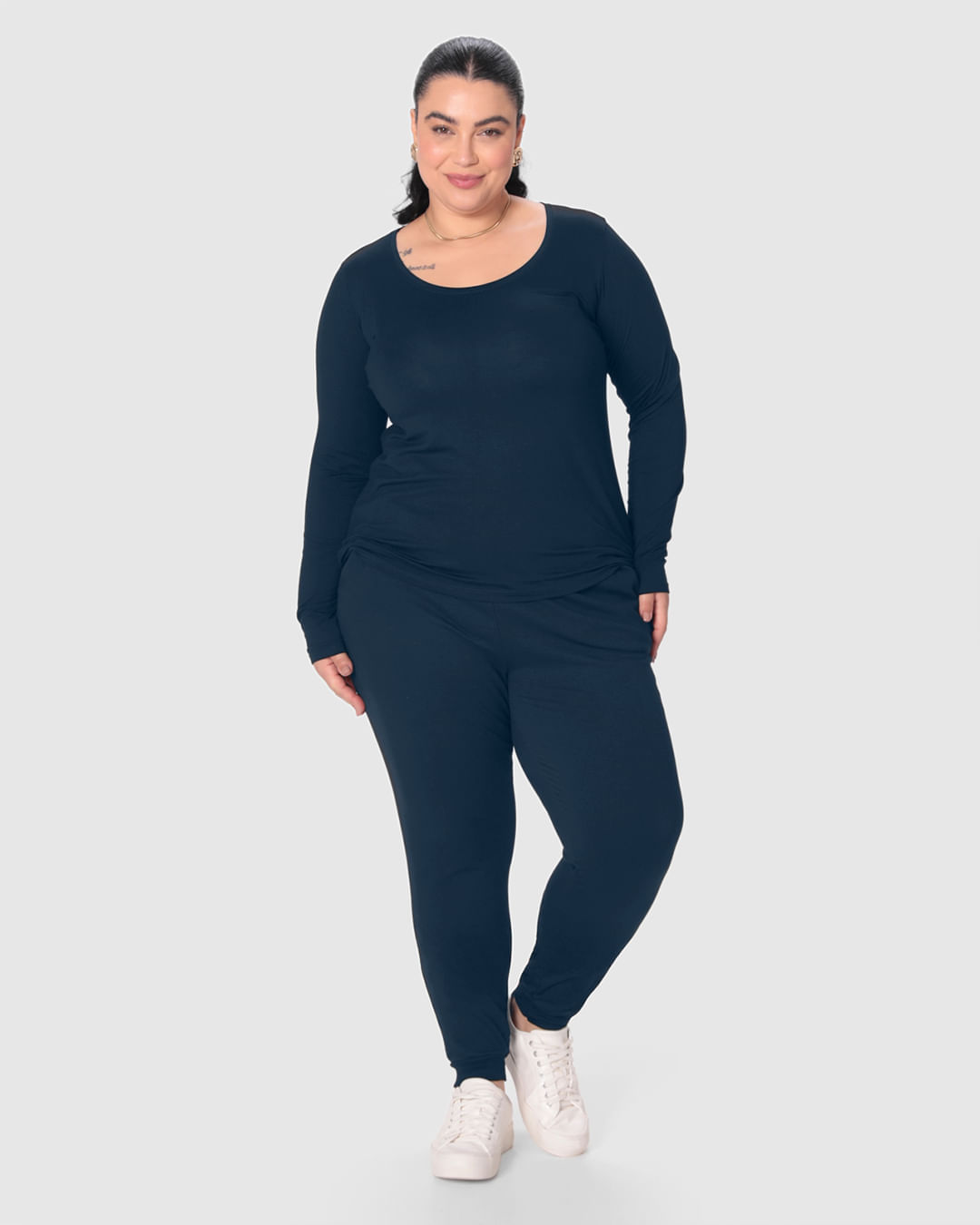 Calça Básica Feminina Plus Size Jogger Em Moletom Stretch Flanelado