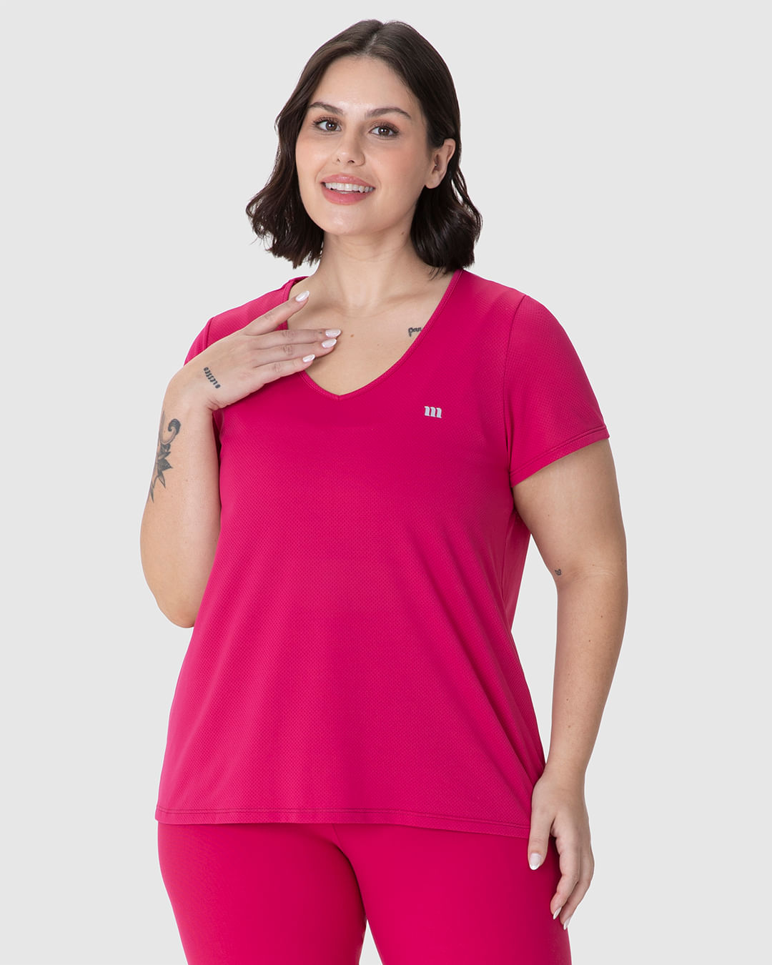 Blusa Feminina Plus Size Esportiva Mullet Em Malha Microfuros Dry Malwee Active