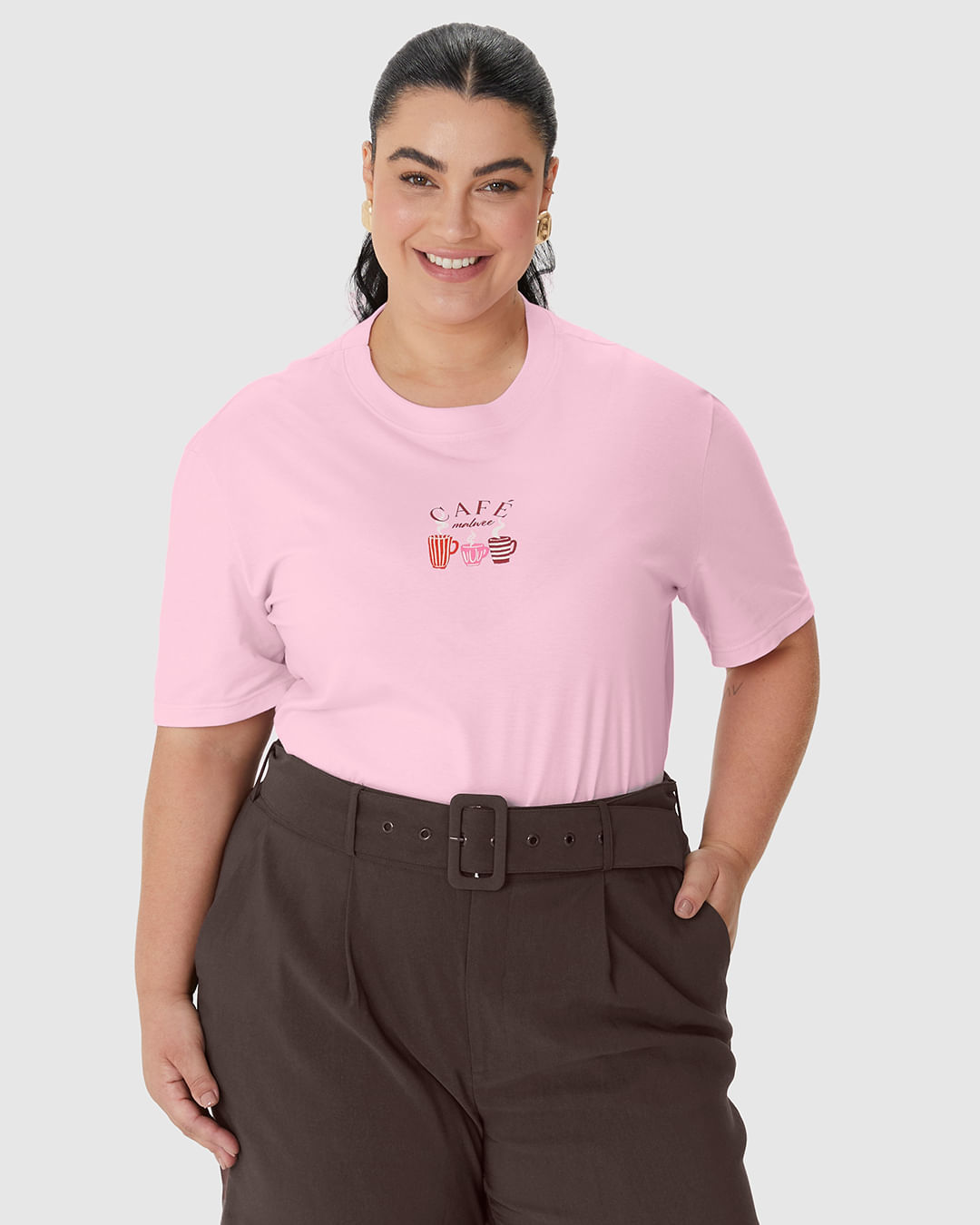 Camiseta Feminina Plus Size Estampa Café Frente e Costas em Algodão