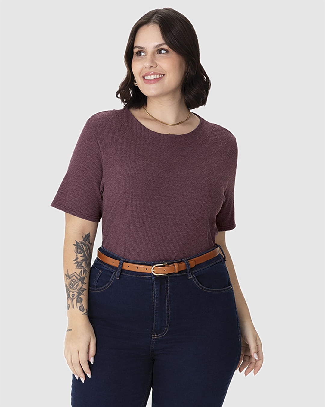 Blusa Feminina Plus Size Ampla Manga Curta Em Malha Canelada Rajada