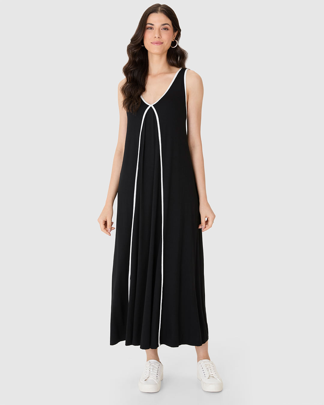 Vestido Midi Feminino Evasê Detalhe Costura Contraste Em Viscose Stretch - Preto - P