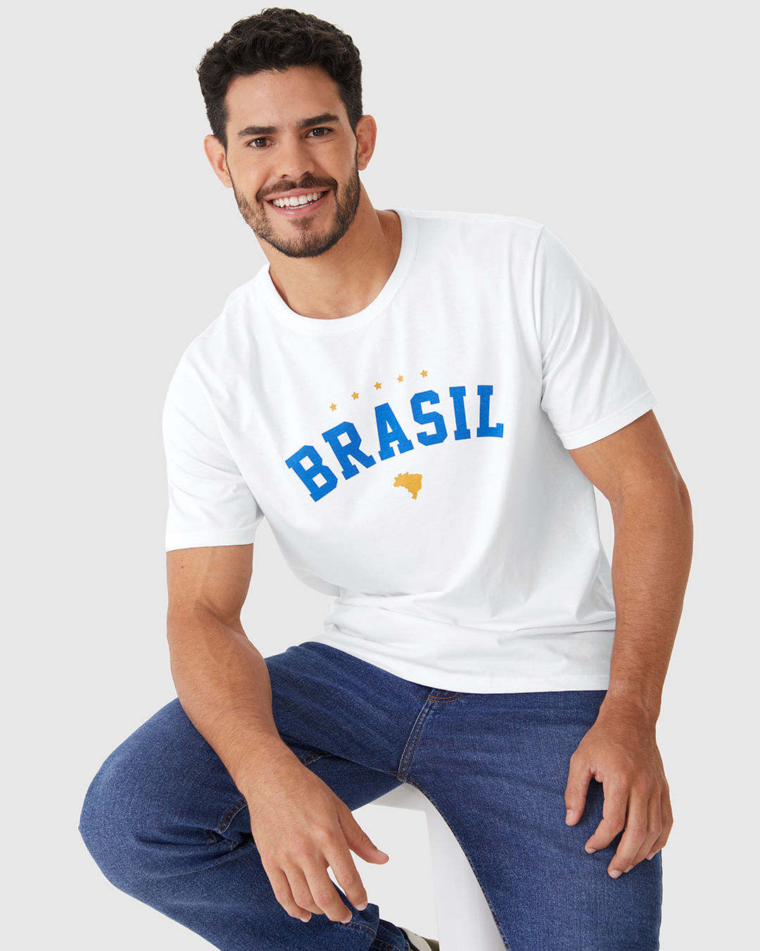 Camiseta Masculina Especial Estampa Esportiva Brasil Em Algodão