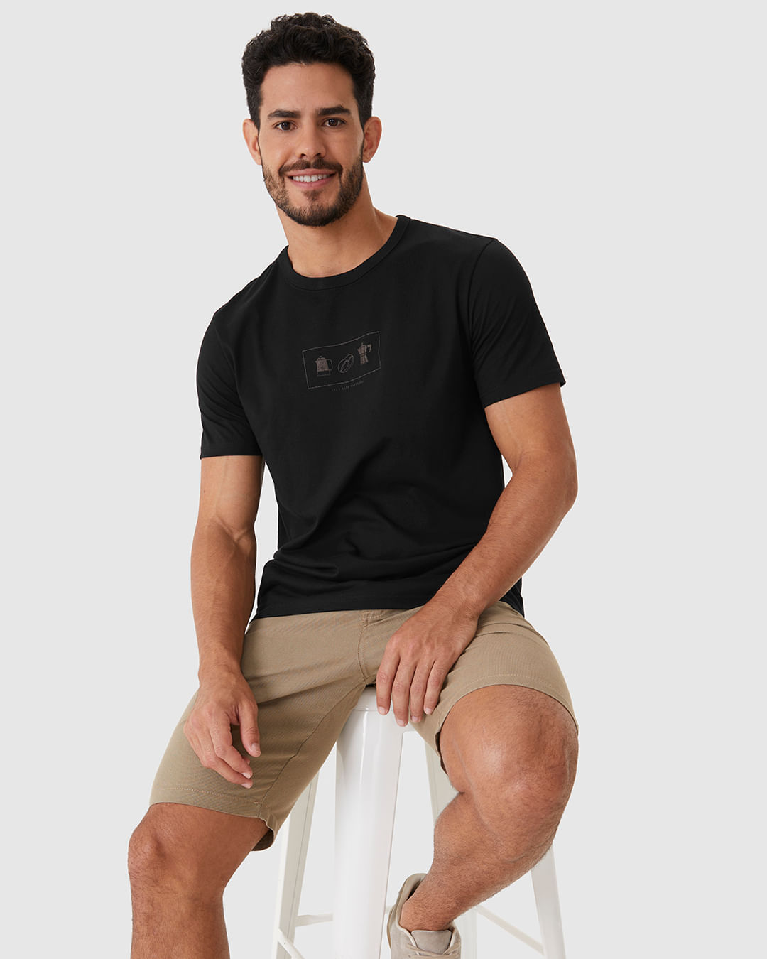 Camiseta Masculina Slim Manga Curta Estampa Frontal Em Algodão