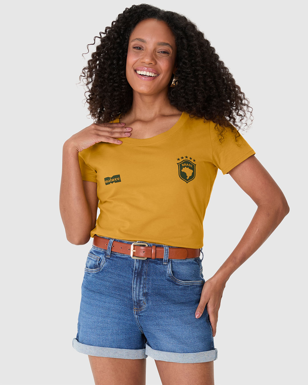 Camiseta Feminina Especial Estampa Esportiva Brasil Em Algodão