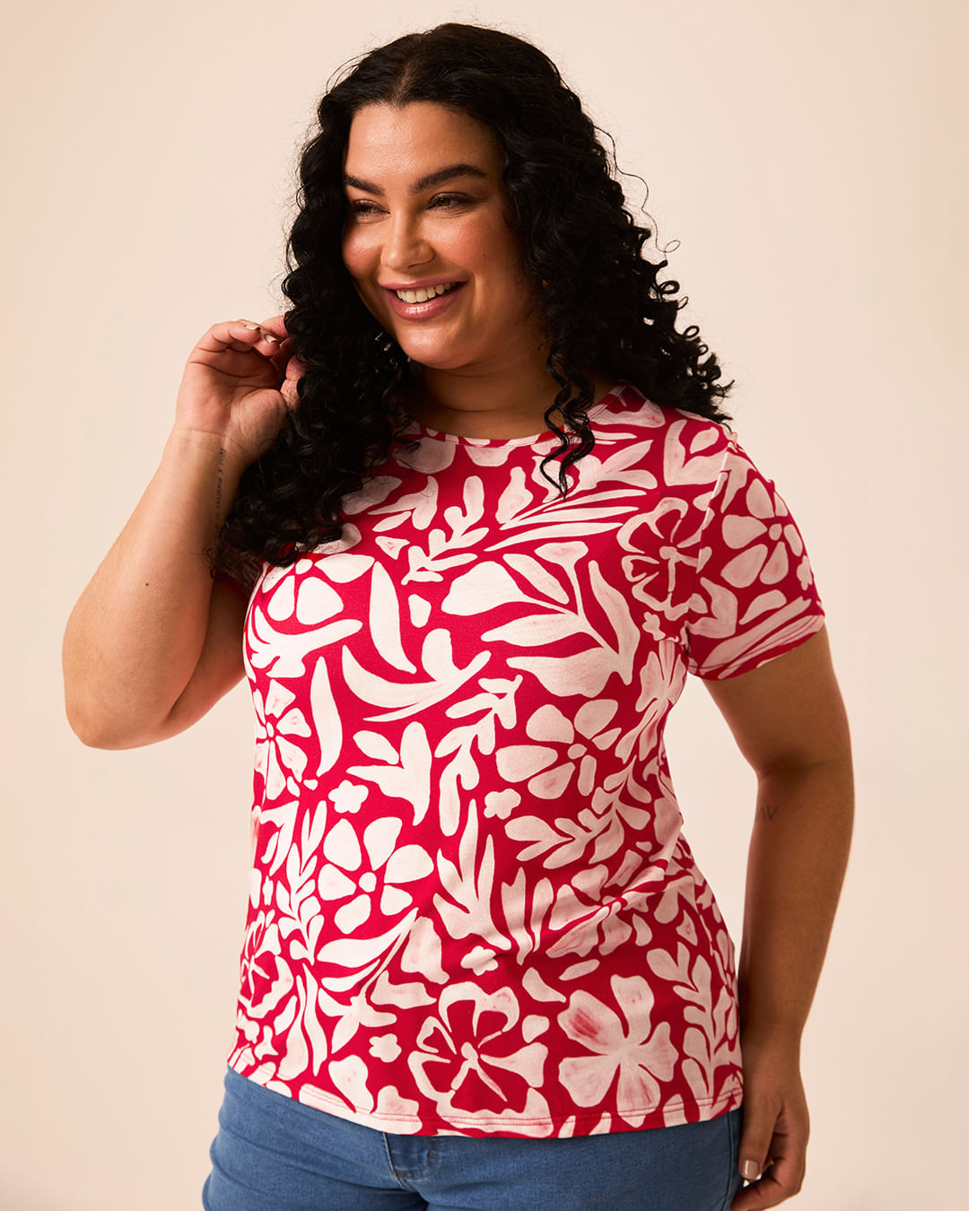 Blusa Feminina Plus Size Estampa Corrida Em Viscose Stretch