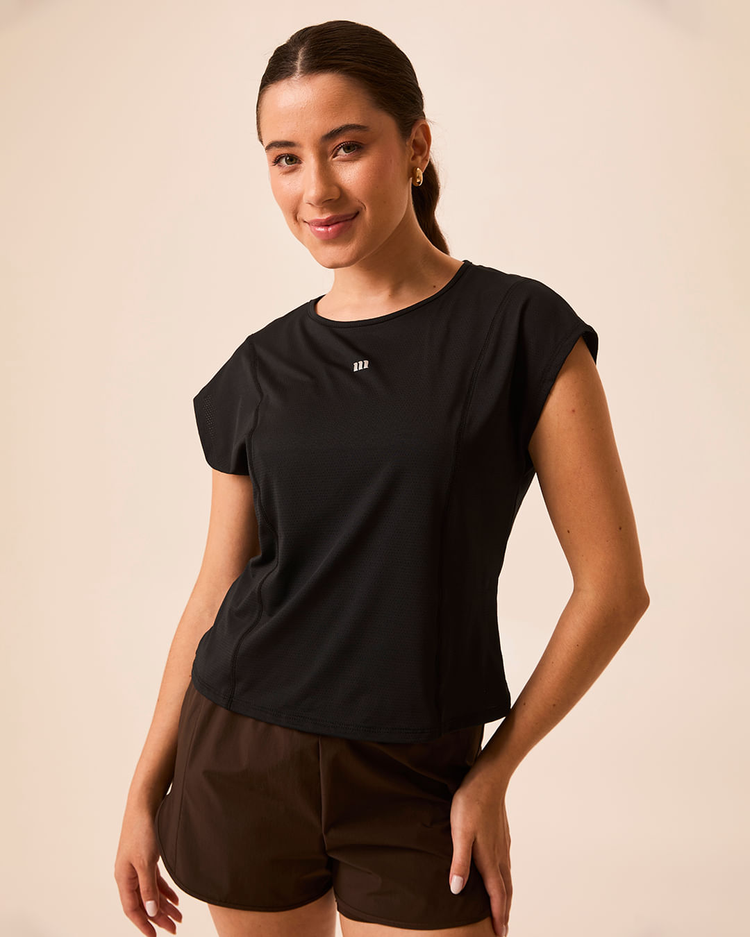 Blusa Esportiva Feminina Box Detalhe Costura Frontal Malha Dry Malwee Active
