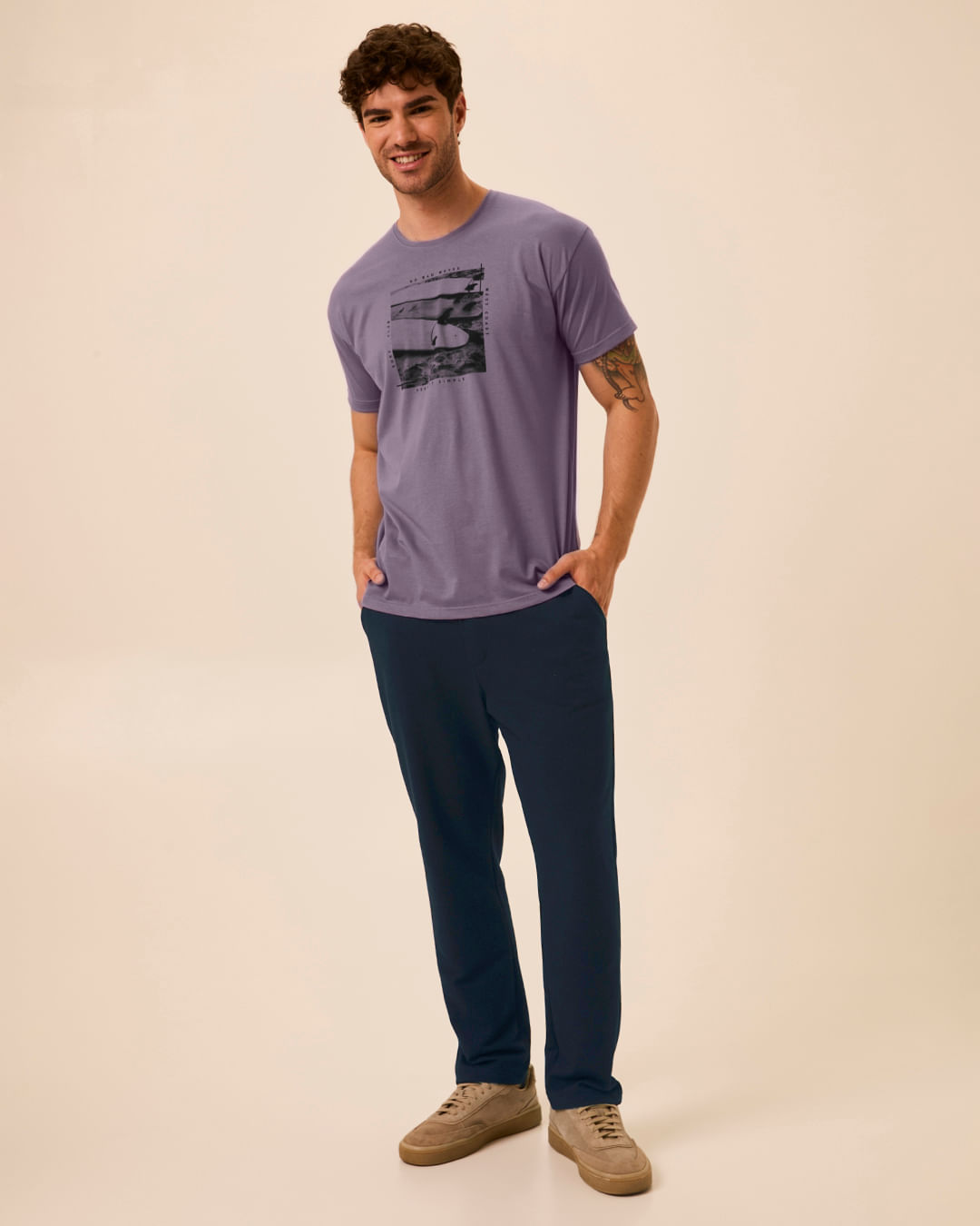 Calça Masculina Slim Bolso Costas Em Moletom Piquet