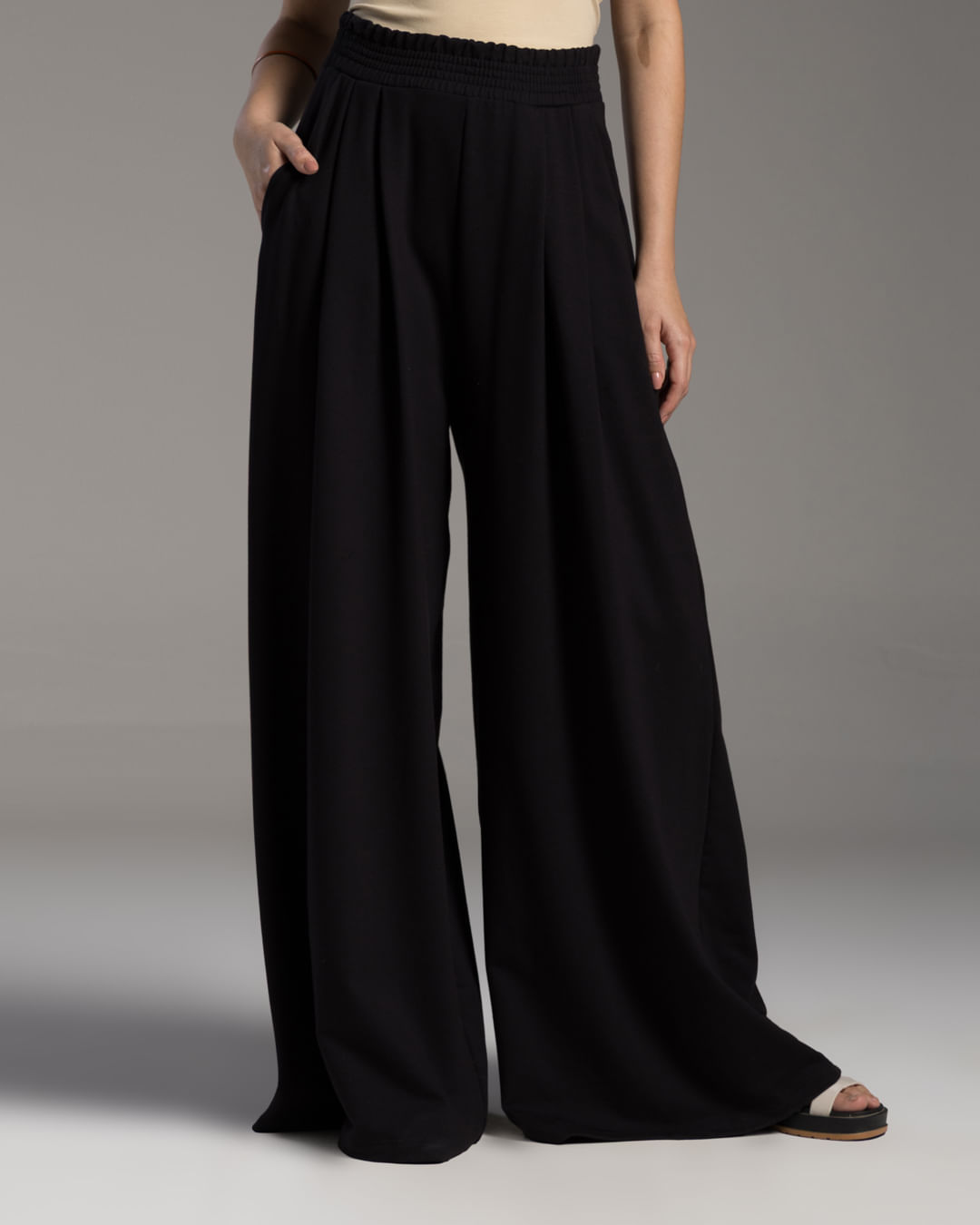 Calça Pantalona Tech Noliquid Feminina - BASICAMENTE