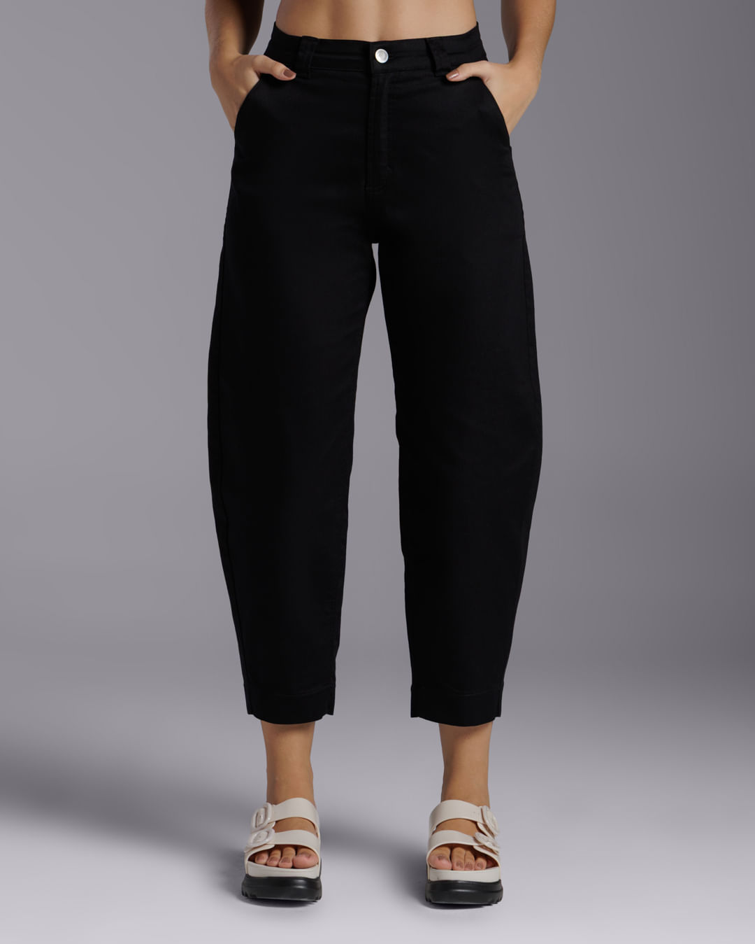 Calça Barrel Tech Flex Feminina - BASICAMENTE - Preto - 38