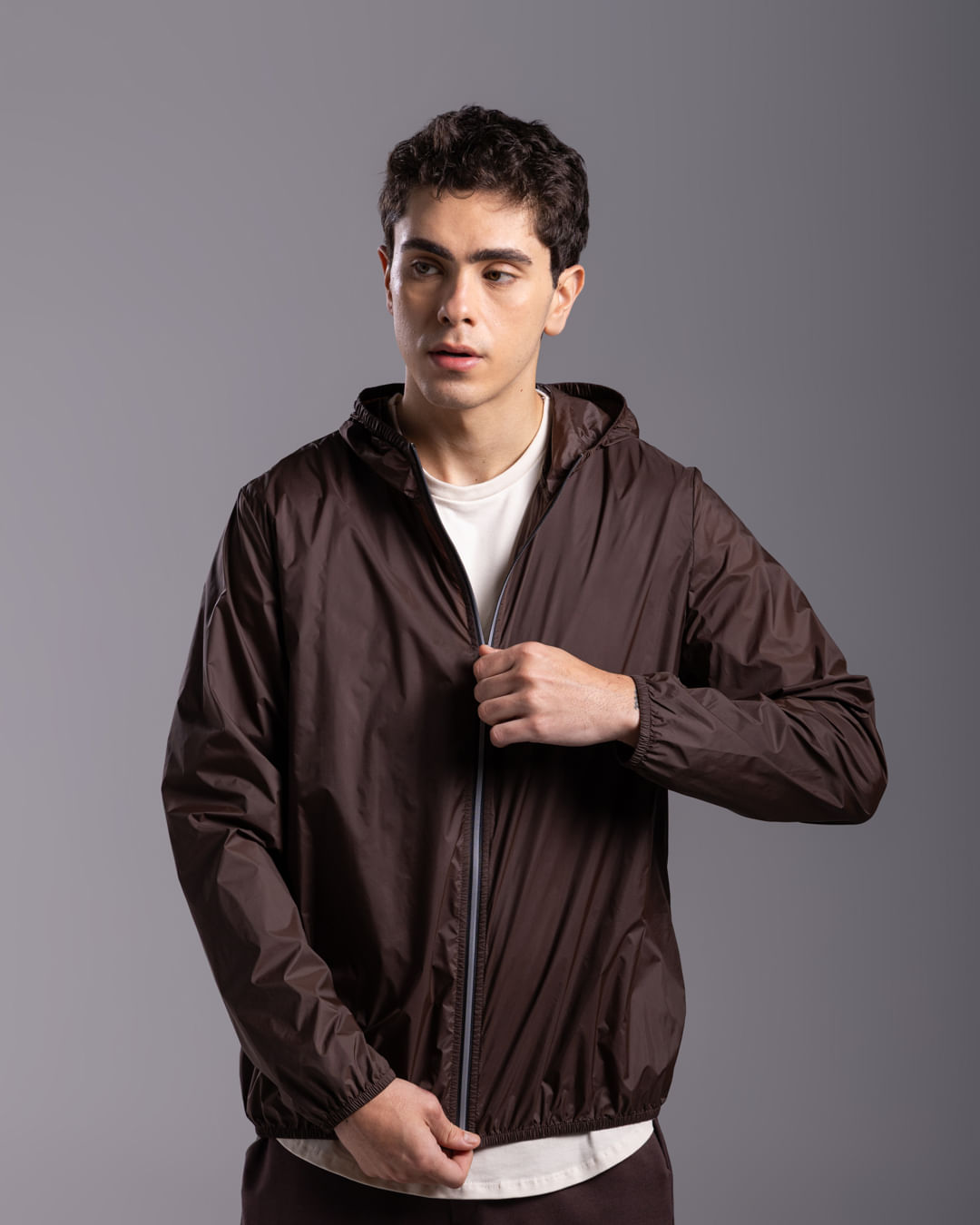Jaqueta Esportiva Masculina Corta Vento - BASICAMENTE