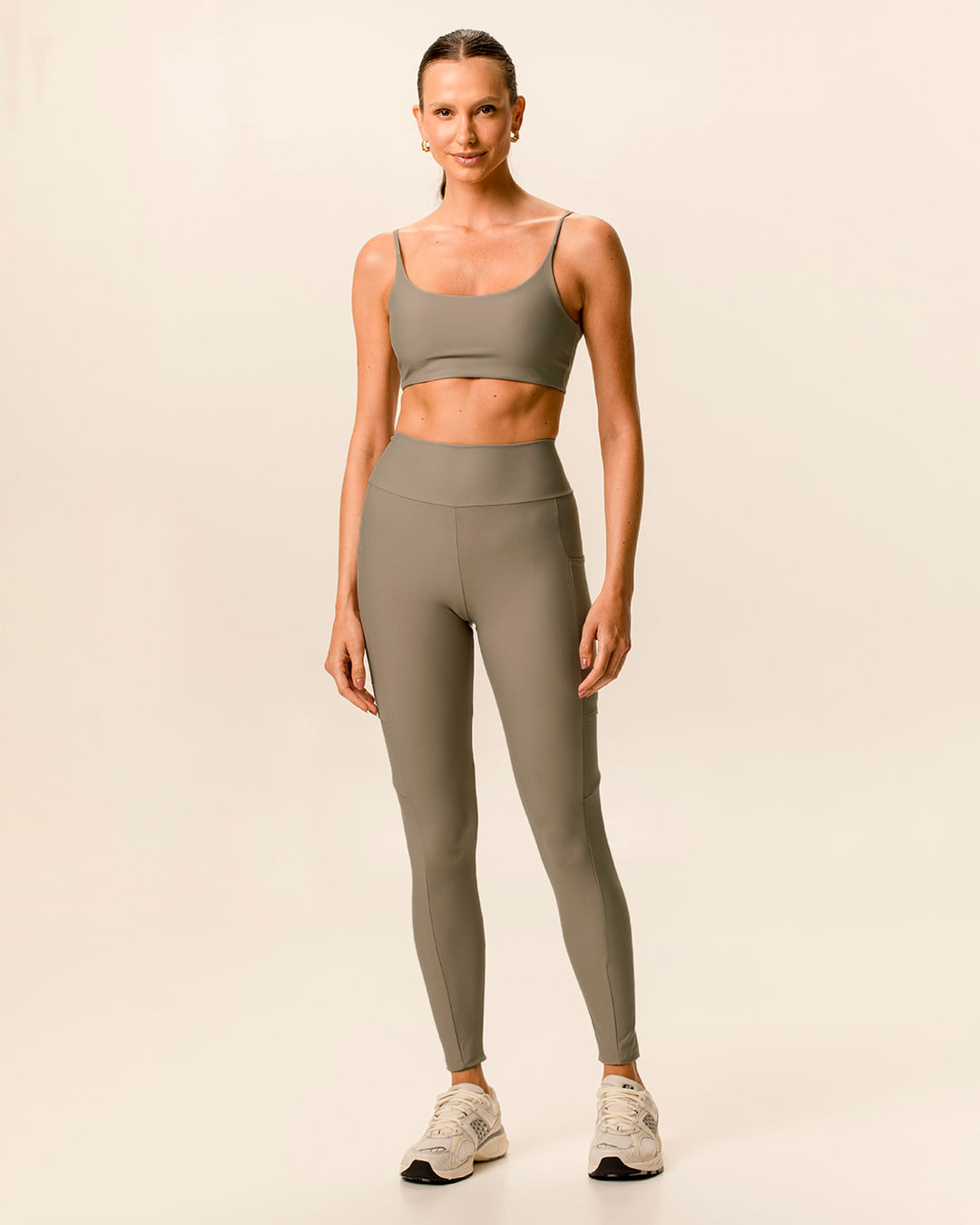 Calça Legging Esportiva Bolso Funcional Em Malha Dry E Proteção UV50+ Malwee Active - Marrom - M