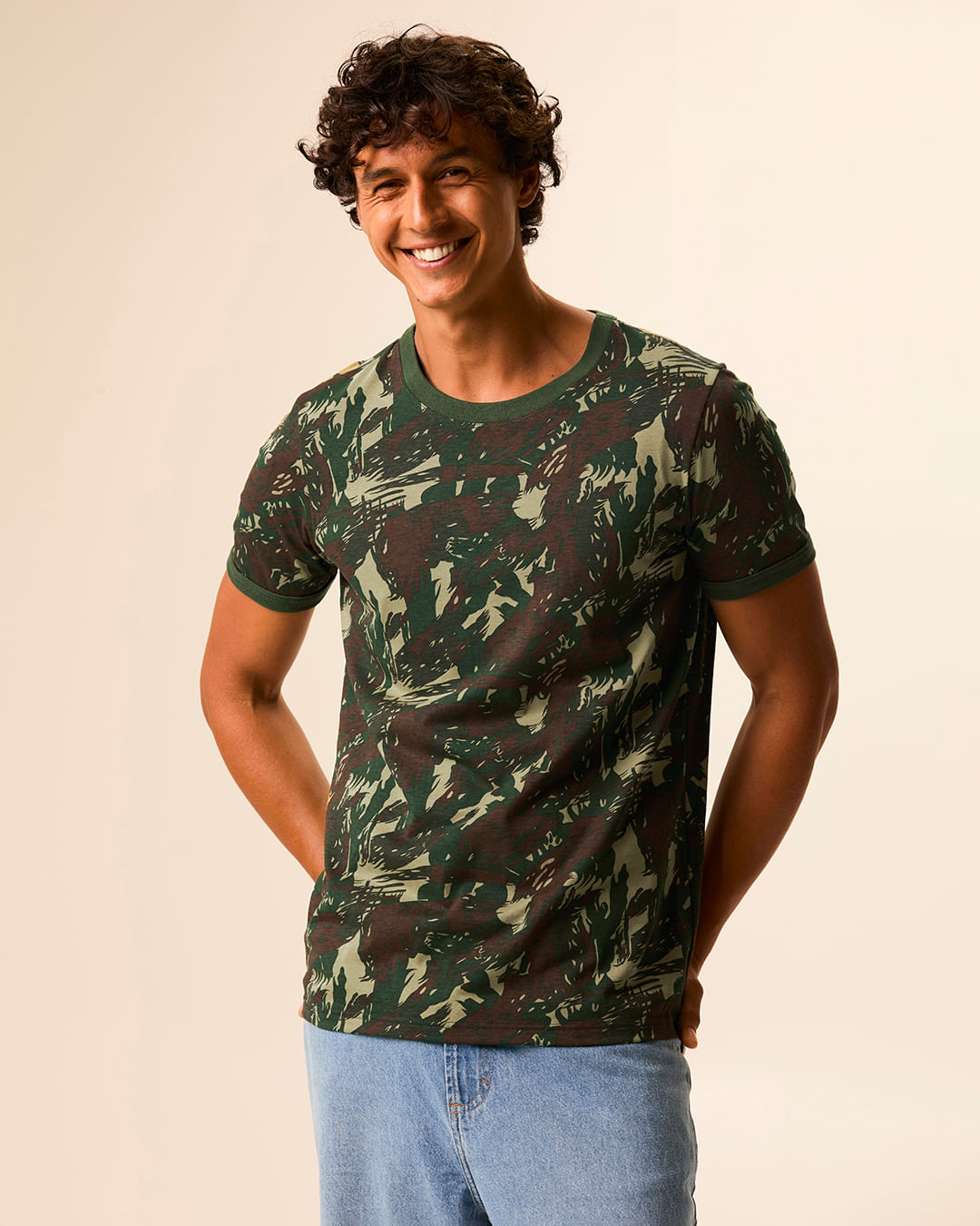 Camiseta Masculina Estampa Camuflada Em Algodão