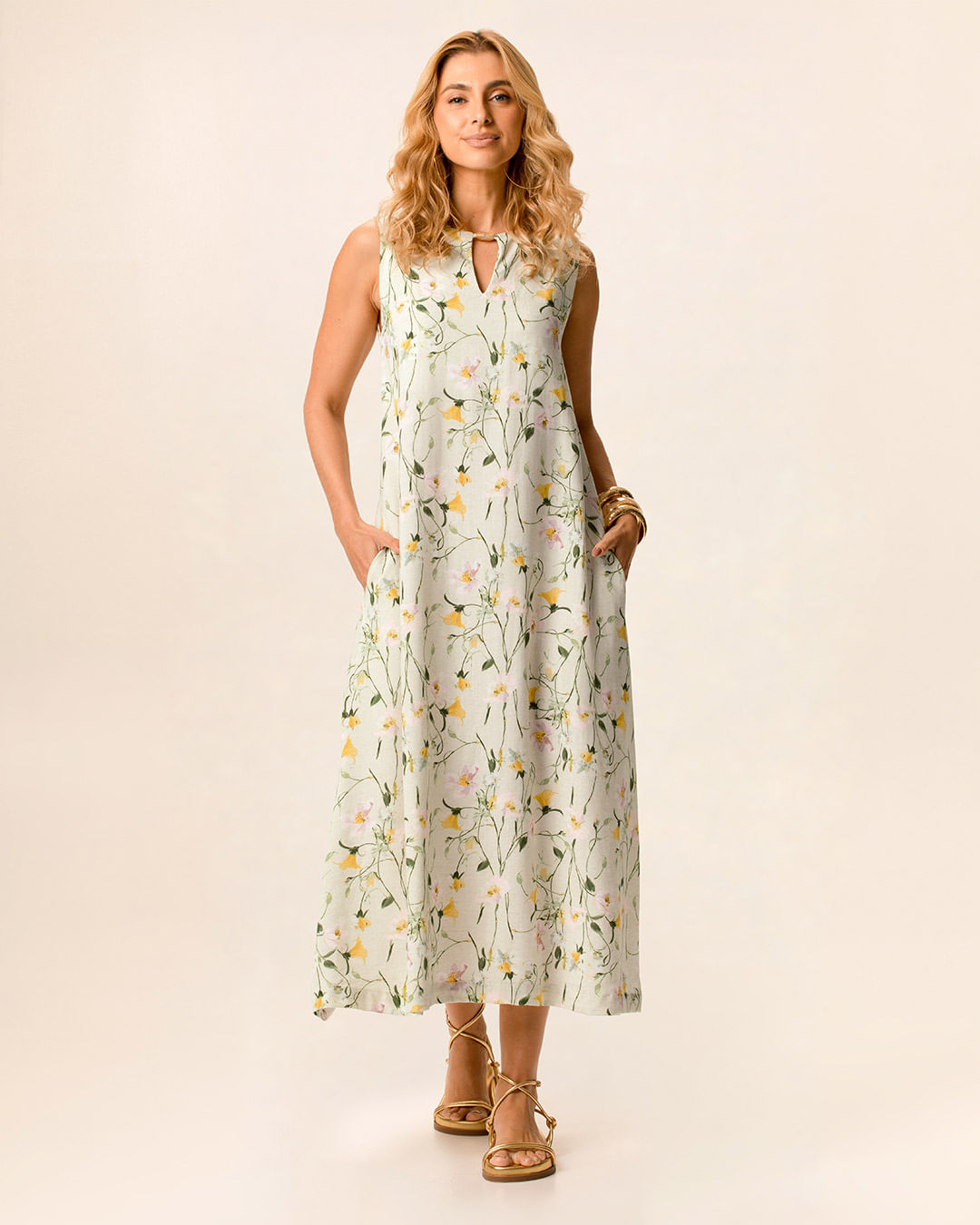 Vestido Midi Feminino Amplo Detalhe Decote Gota Em Viscolinho Texturizado
