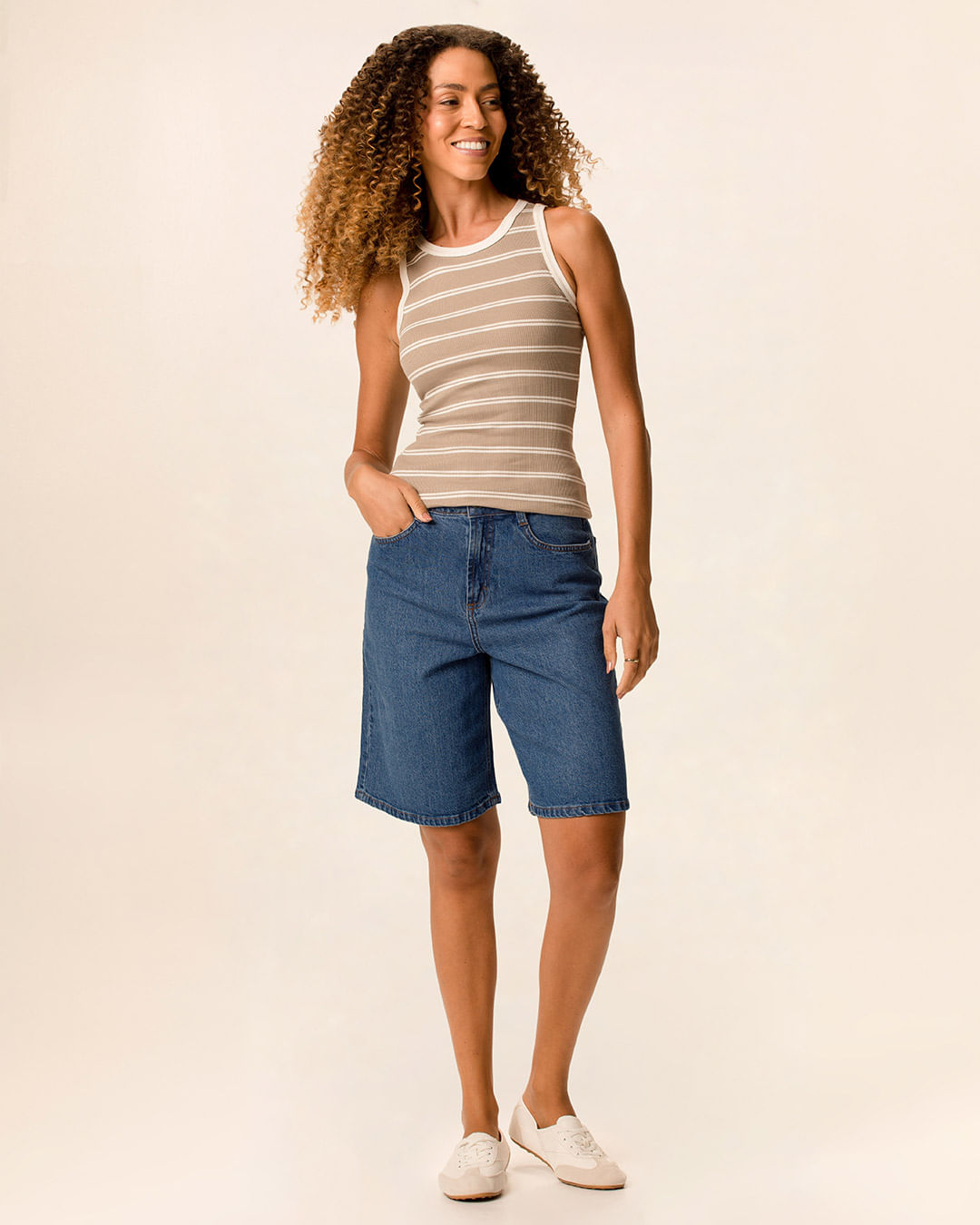 Bermuda Feminina Jorts Cintura Média Em Jeans Com Elastano - Azul - 38