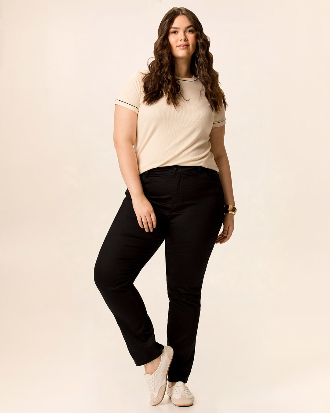 Calça Feminina Plus Size Skinny Cintura Média Em Sarja Super Stretch