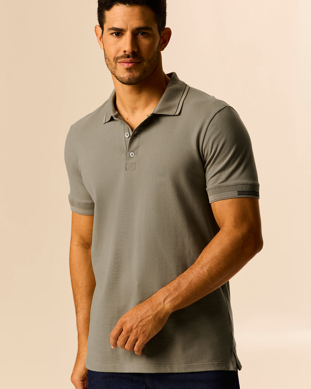 Camisa Polo Masculina Slim Detalhe Costura Retilínea Em Piquet Stretch