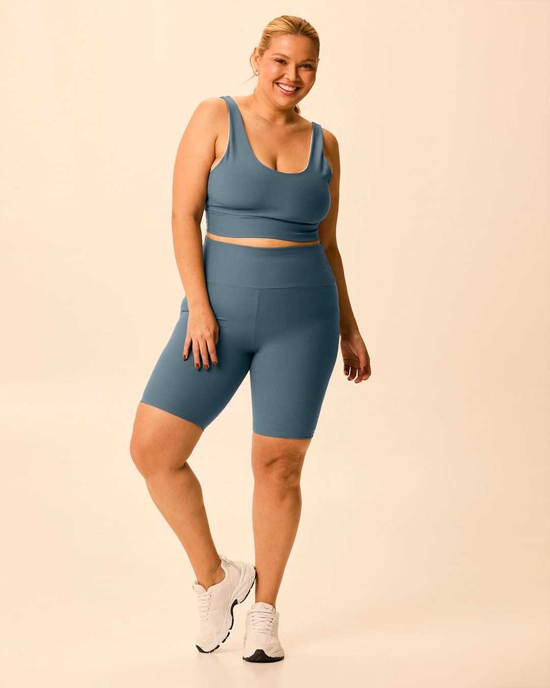 Bermuda Feminina Plus Size Esportiva Em Malha Com Proteção UV50+ Malwee Active - Cinza - G2