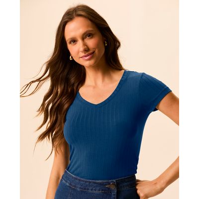 Blusa Básica Feminina Justa Decote V Em Malha Viscose Canelada