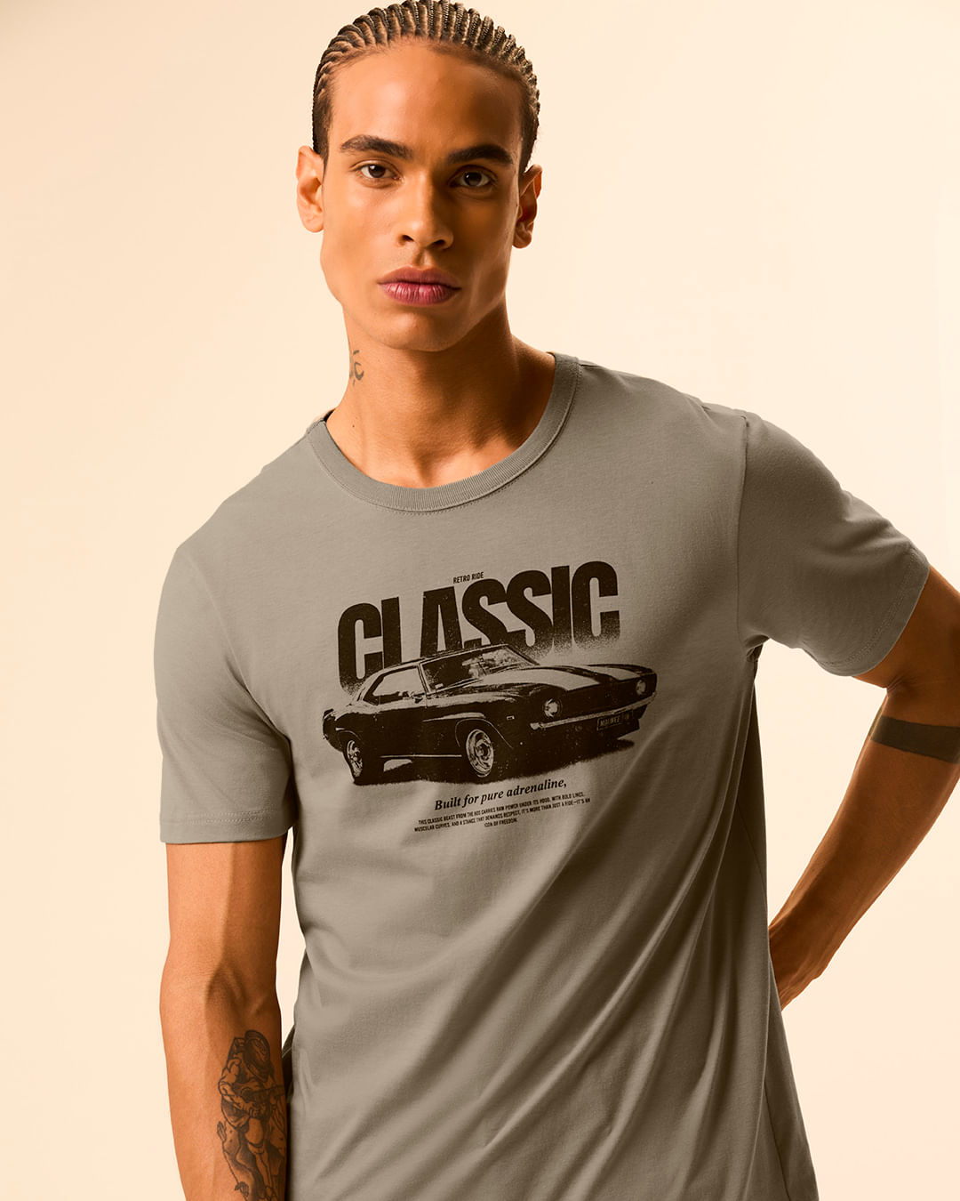 Camiseta Masculina Regular Classic Car Em Algodão - Marrom - M