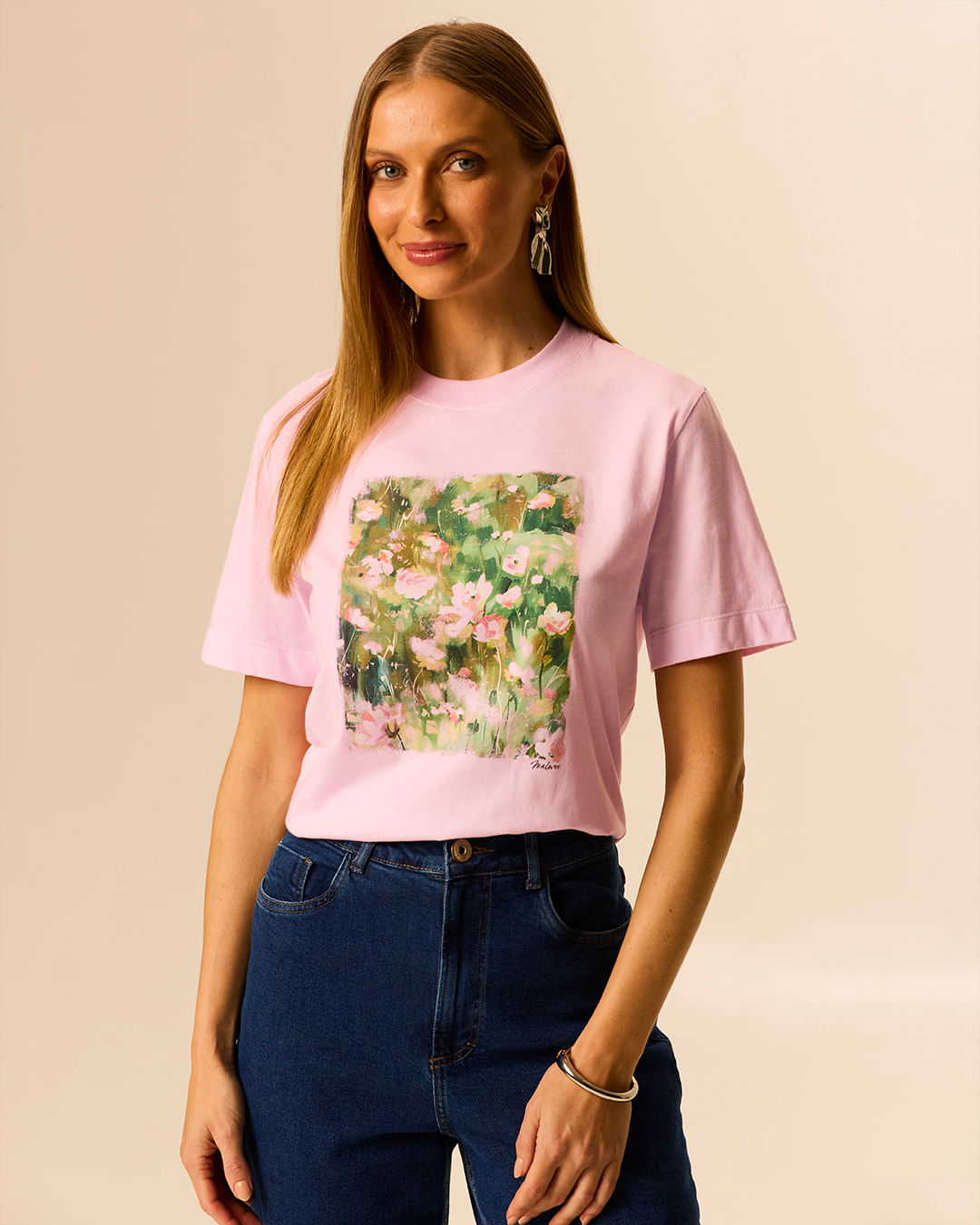 Camiseta Reta Feminina Estampa Temática Floral Em Malha Algodão - Rosa - M