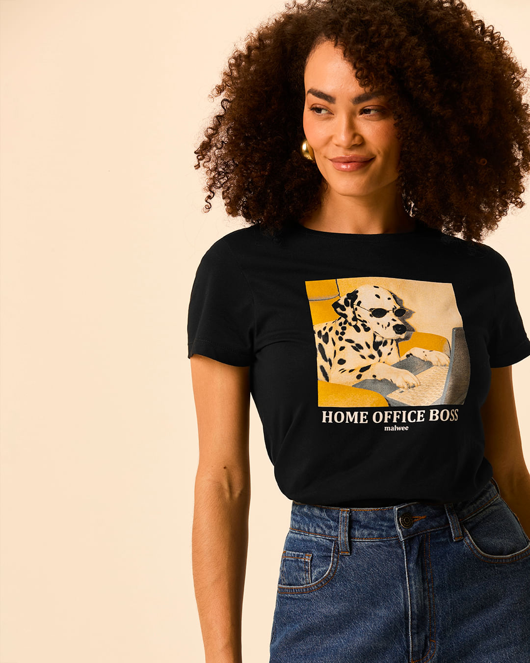 Camiseta Feminina Slim Estampa Frontal Colecionável 100% Algodão