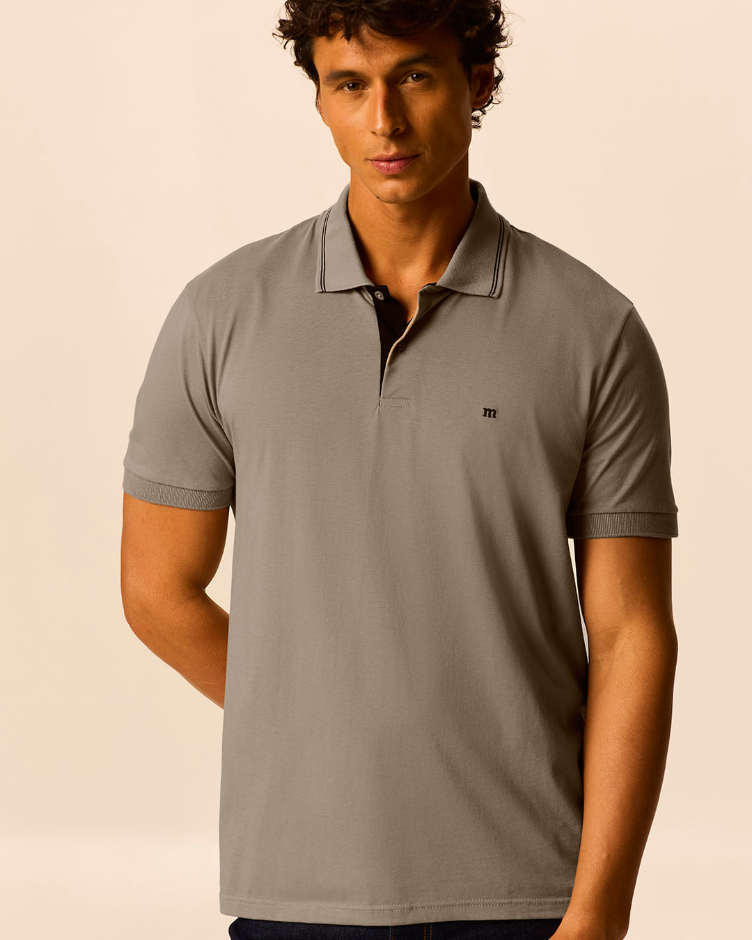 Camisa Polo Básica Masculina Peitilho Com Botões E Bordado Frontal Em Algodão