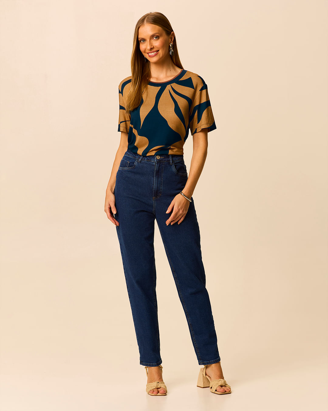 Blusa Feminina Estampada Decote Retilínea Em Moletinho De Viscose - Azul - XGG