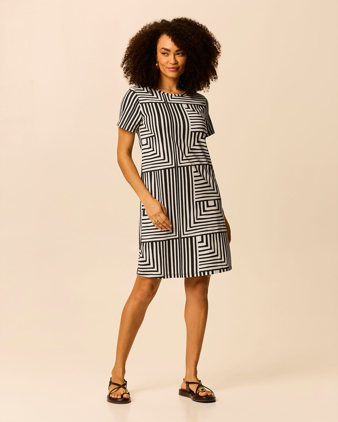 Vestido Feminino Estampado Com Decote Redondo Em Algodão - Cinza - G