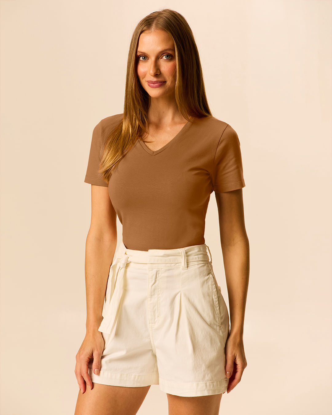 Camiseta Básica Feminina Decote V Em Algodão
