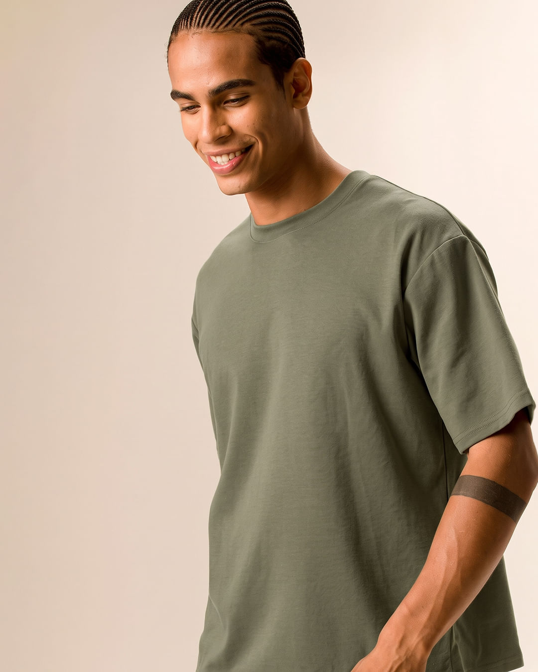 Camiseta Masculina Box Decote Redondo Manga Curta Em Malha Do Abraço - Verde - P