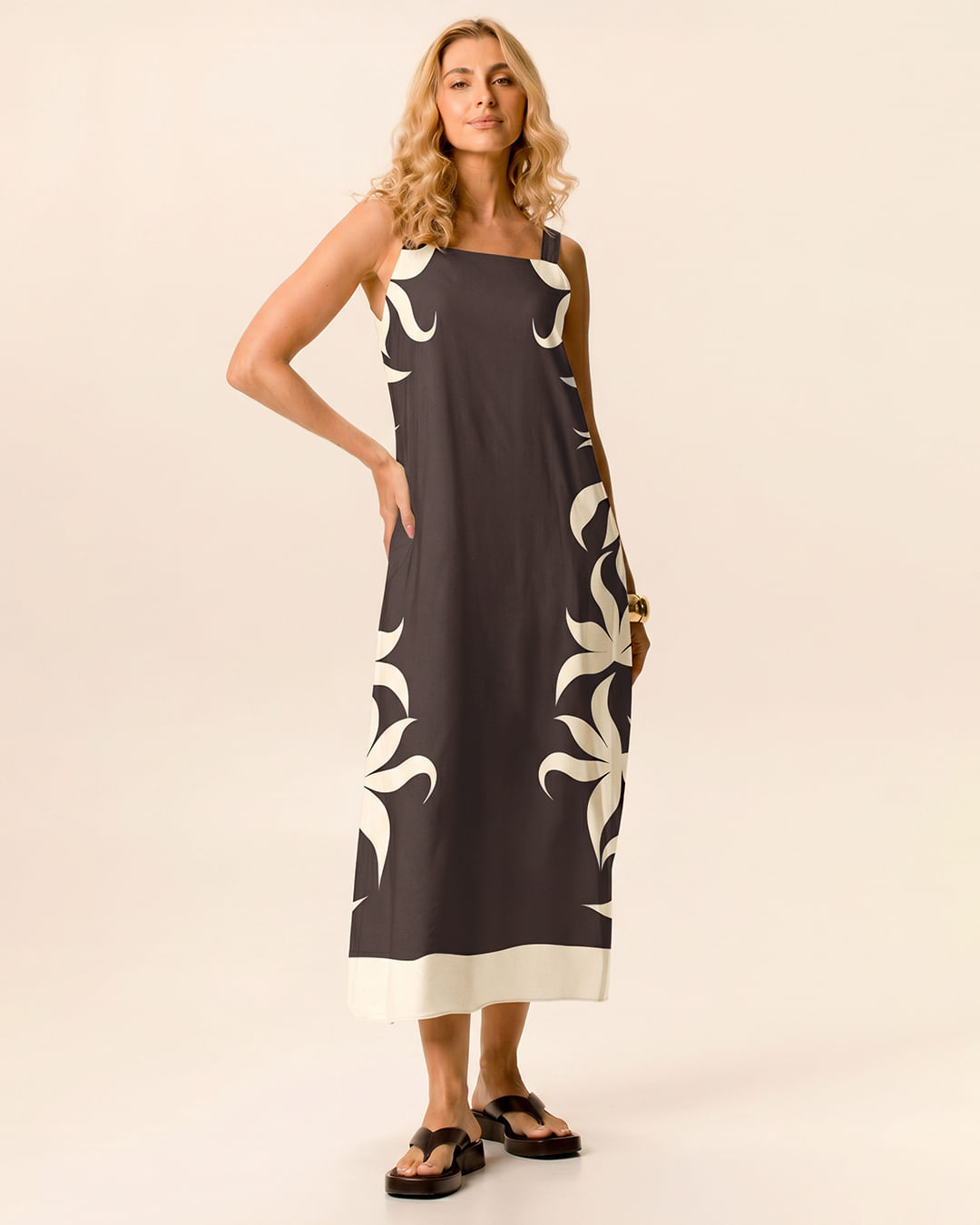 Vestido Midi Feminino Reto Estampa Digital Em Viscose