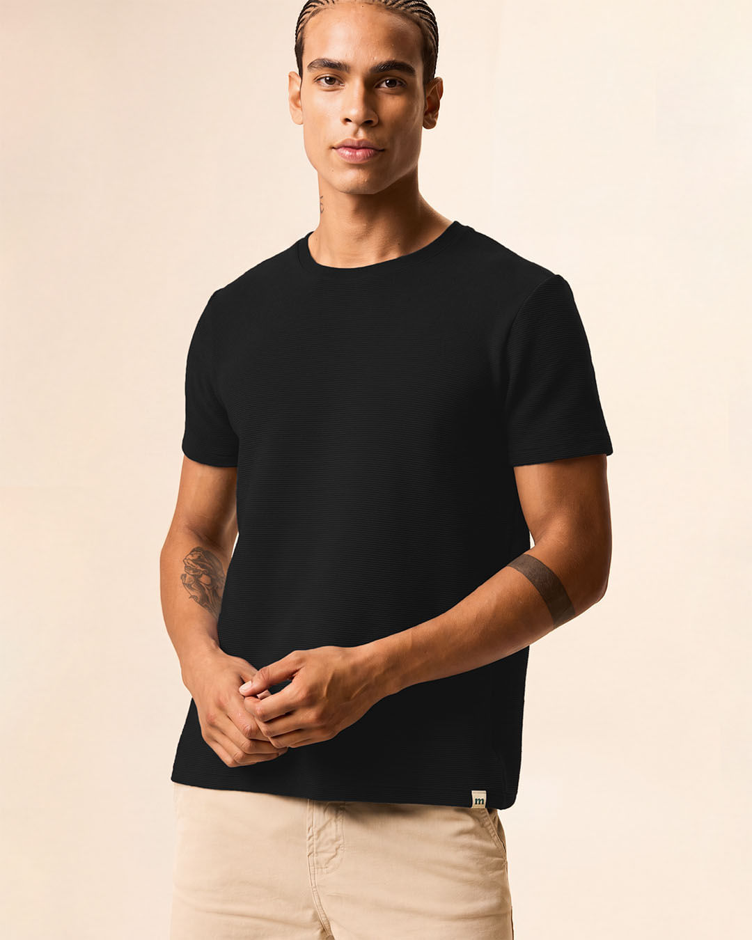 Camiseta Masculina Slim Detalhe Etiqueta Decorativa Em Malha Texturizada - Preto - XGG