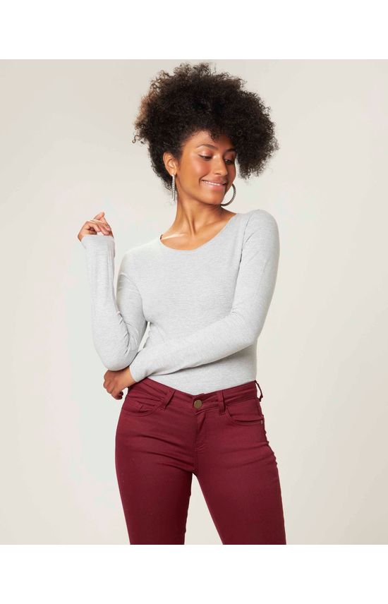 Blusa Básica Feminina Decote Redondo Em Cotton Light
