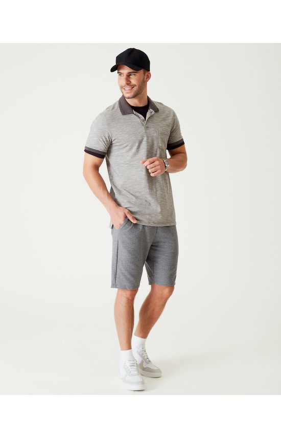 Bermuda Básica Masculina Cintura Média Em Moletom Sem Flanela