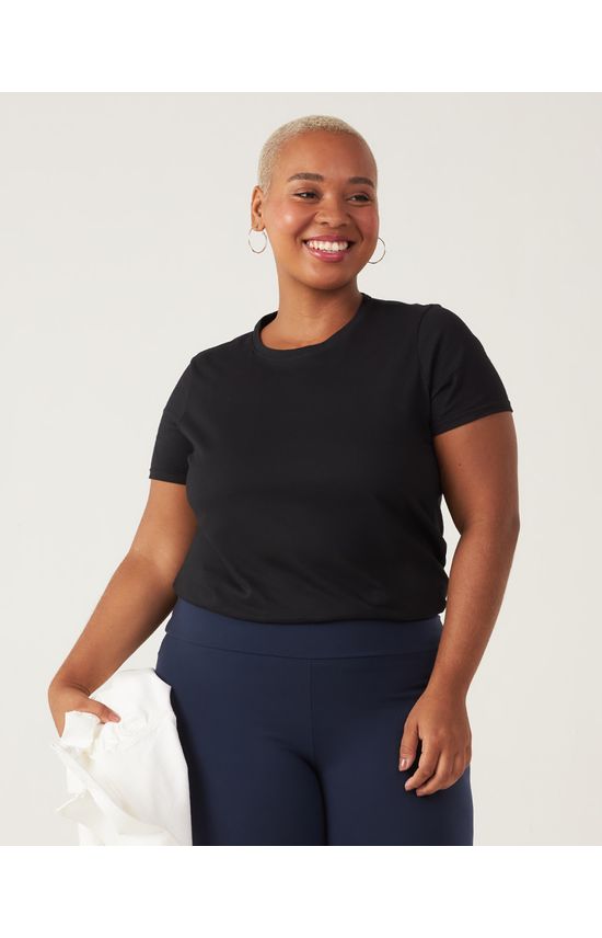 Blusa Básica Feminina Plus Size Decote Redondo Em Algodão Orgânico
